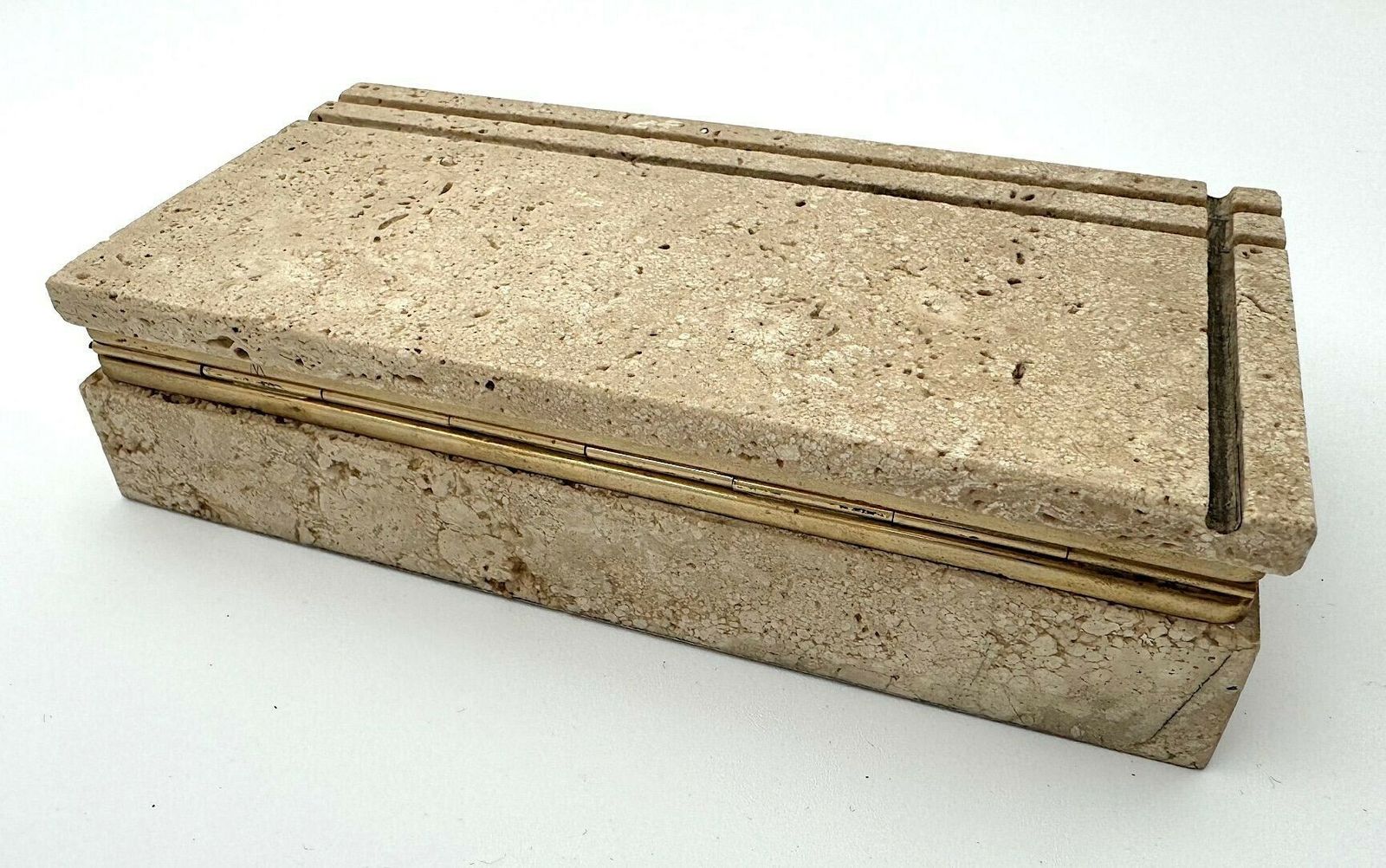 photo vinterior An Italian 1970s Travertine And Gilt Metal Jewellery Accessories Box