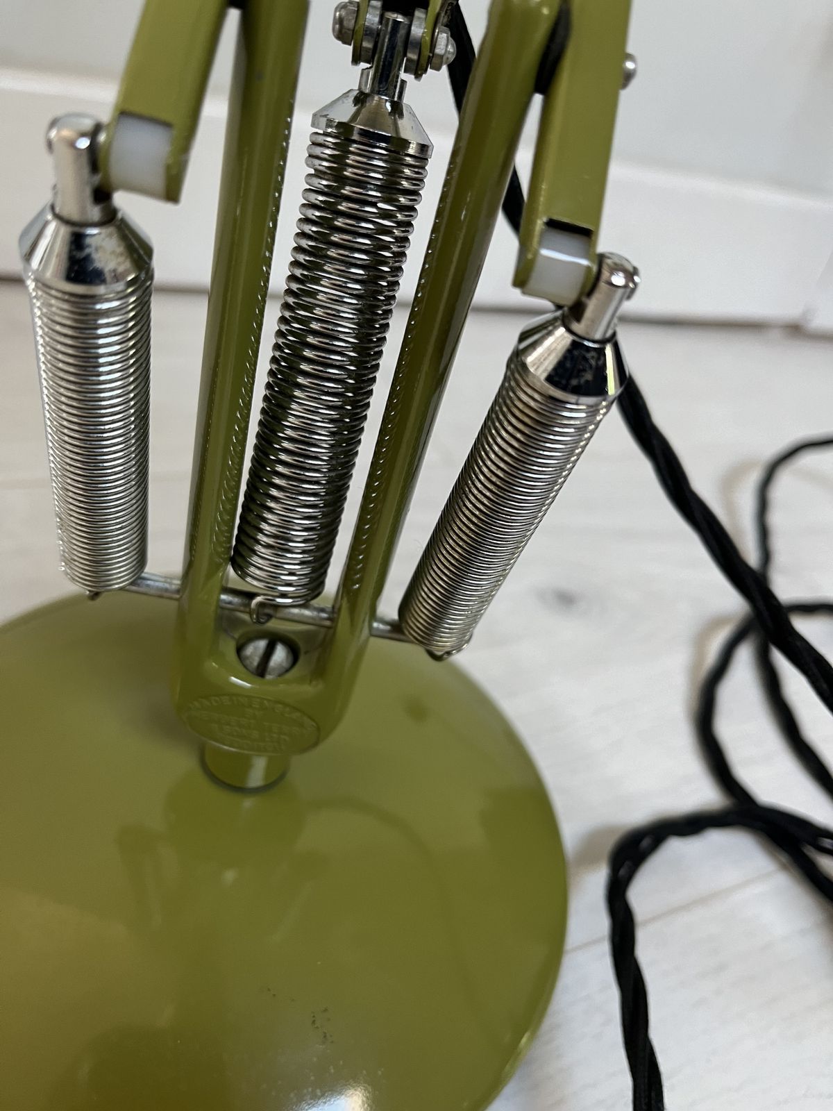 Herbert Terry Model 75 Angelpoise Lamp In Rare Green photo vinterior