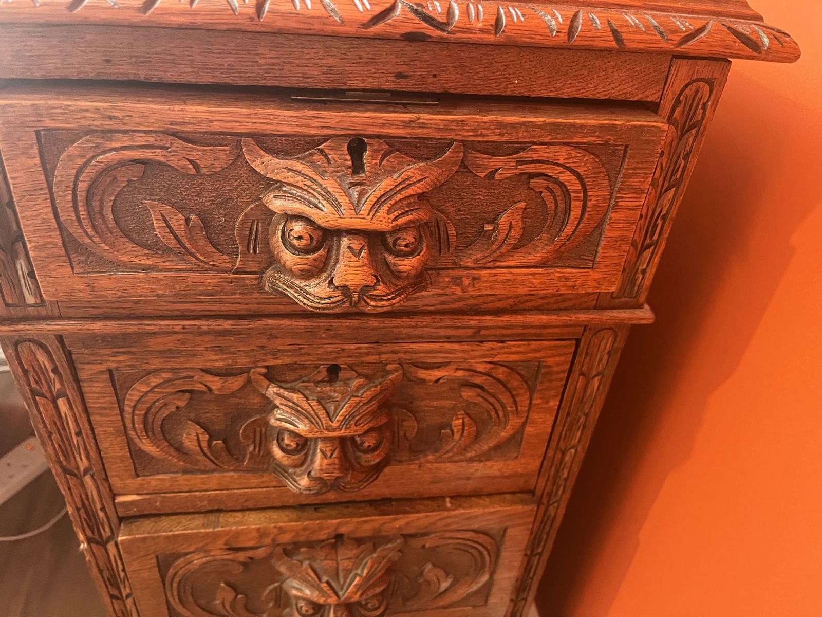 Victorian Carved Oak Green Man Desk photo vinterior