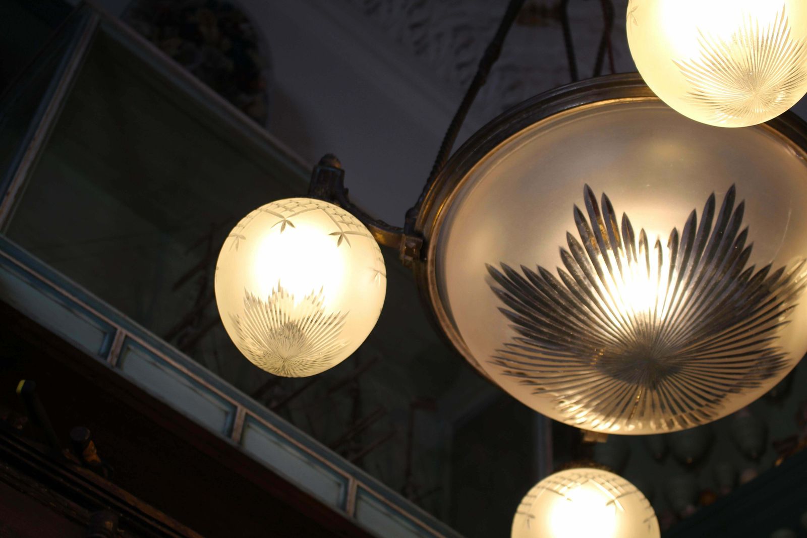 Large 19th C Regency Revival Bronze & Glass English Chandelier Pendant Light photo vinterior
