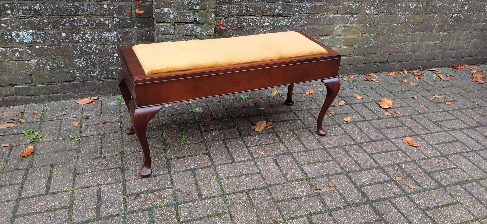 Double Top Quality Hardwood Double Piano Stool Cabriole Legs & Velvet Upholstery Elegant Music Bench. Hallway Bench As Storage Compartment. photo furniture