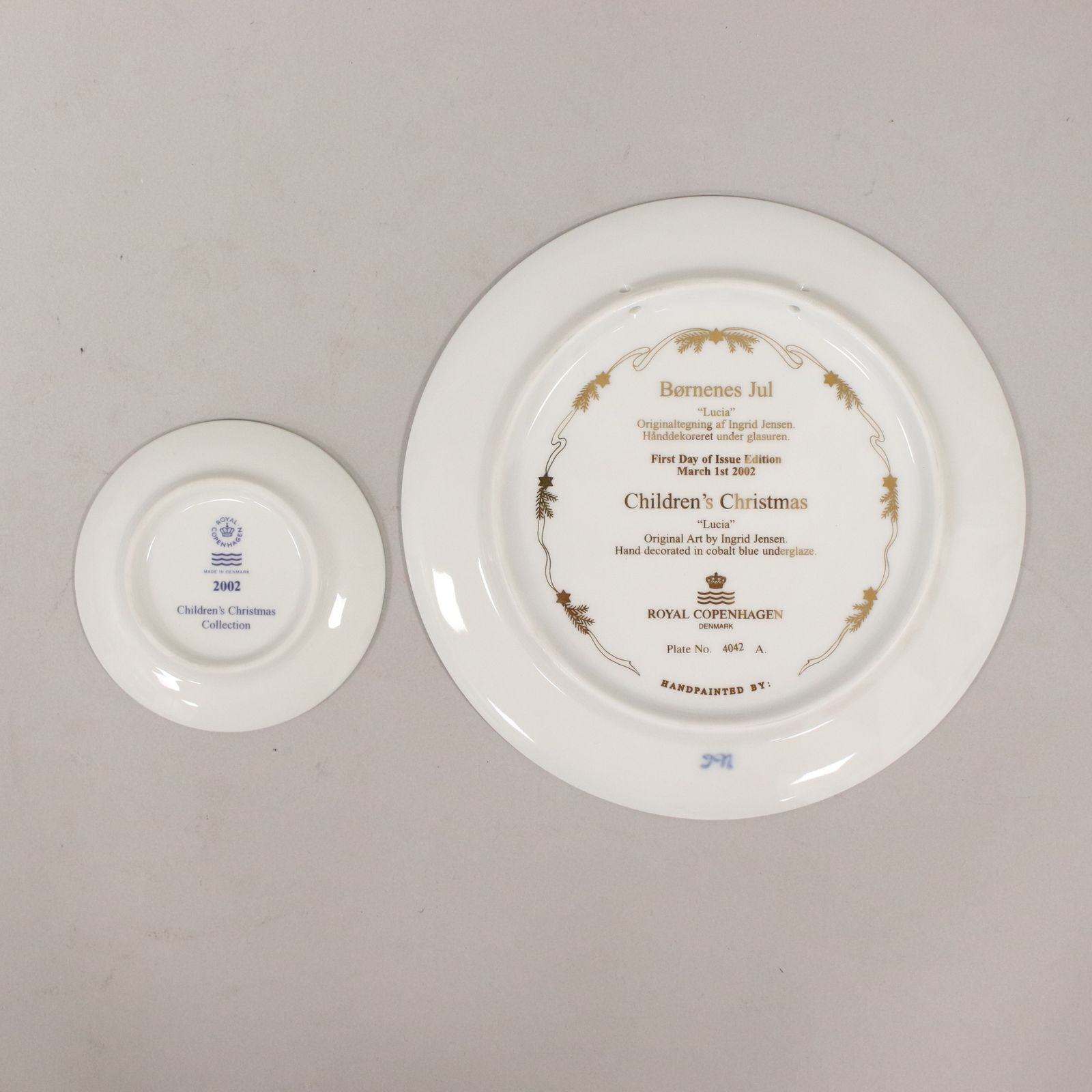 Royal Copenhagen Plate Blue Porcelain Children's Christmas 2002 photo Home Decor