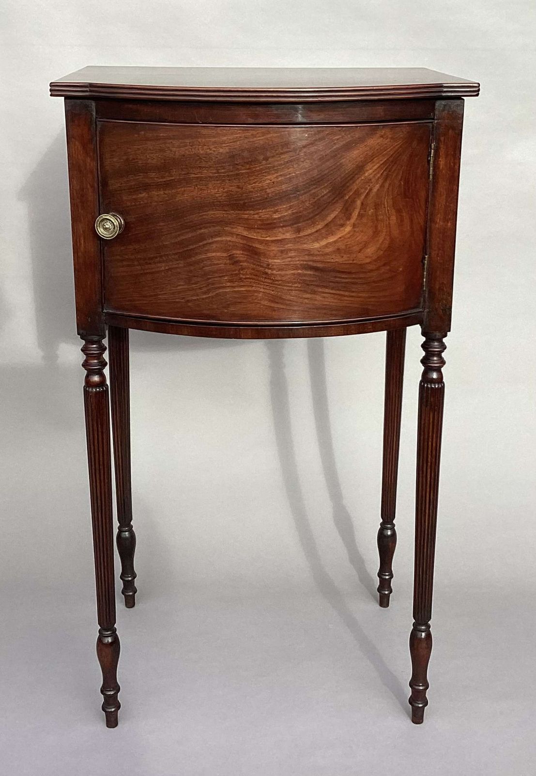 Fine George III Pair Of Mahogany Bedside Cabinets / Cupboards photo Furniture