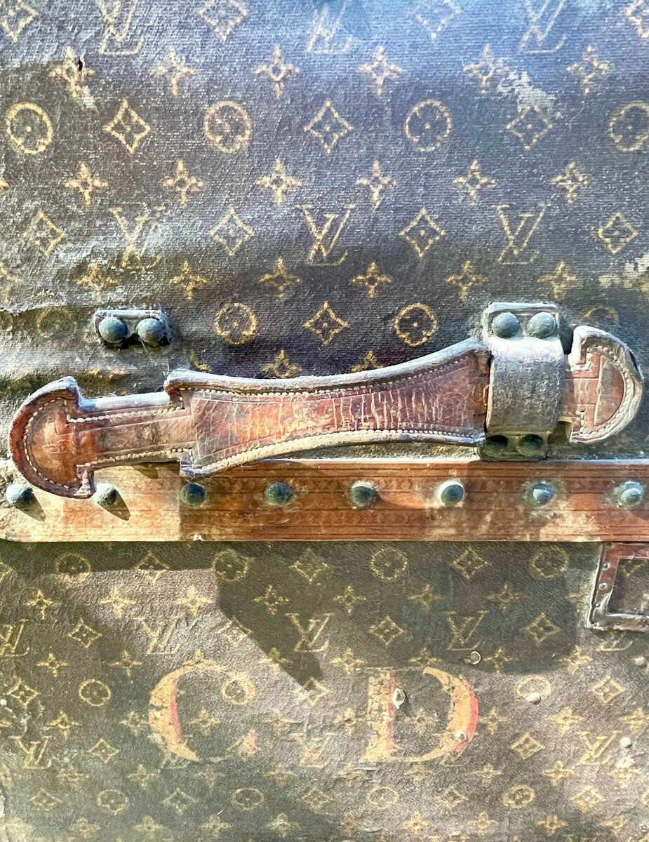 Antique Trunk In Lv Monogram Canvas From Louis Vuitton, France, 1924 photo vintage