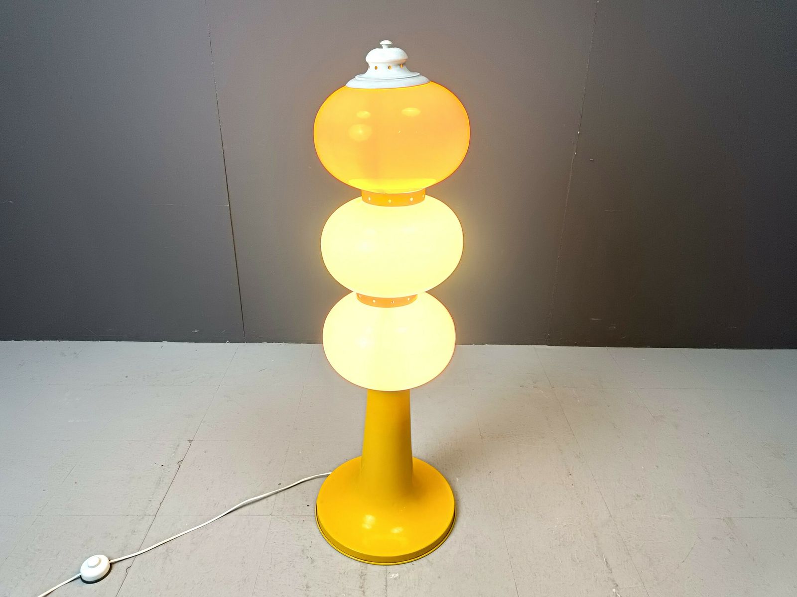 Mid Century Italian Glass Floor Lamp, 1960s photo Lighting
