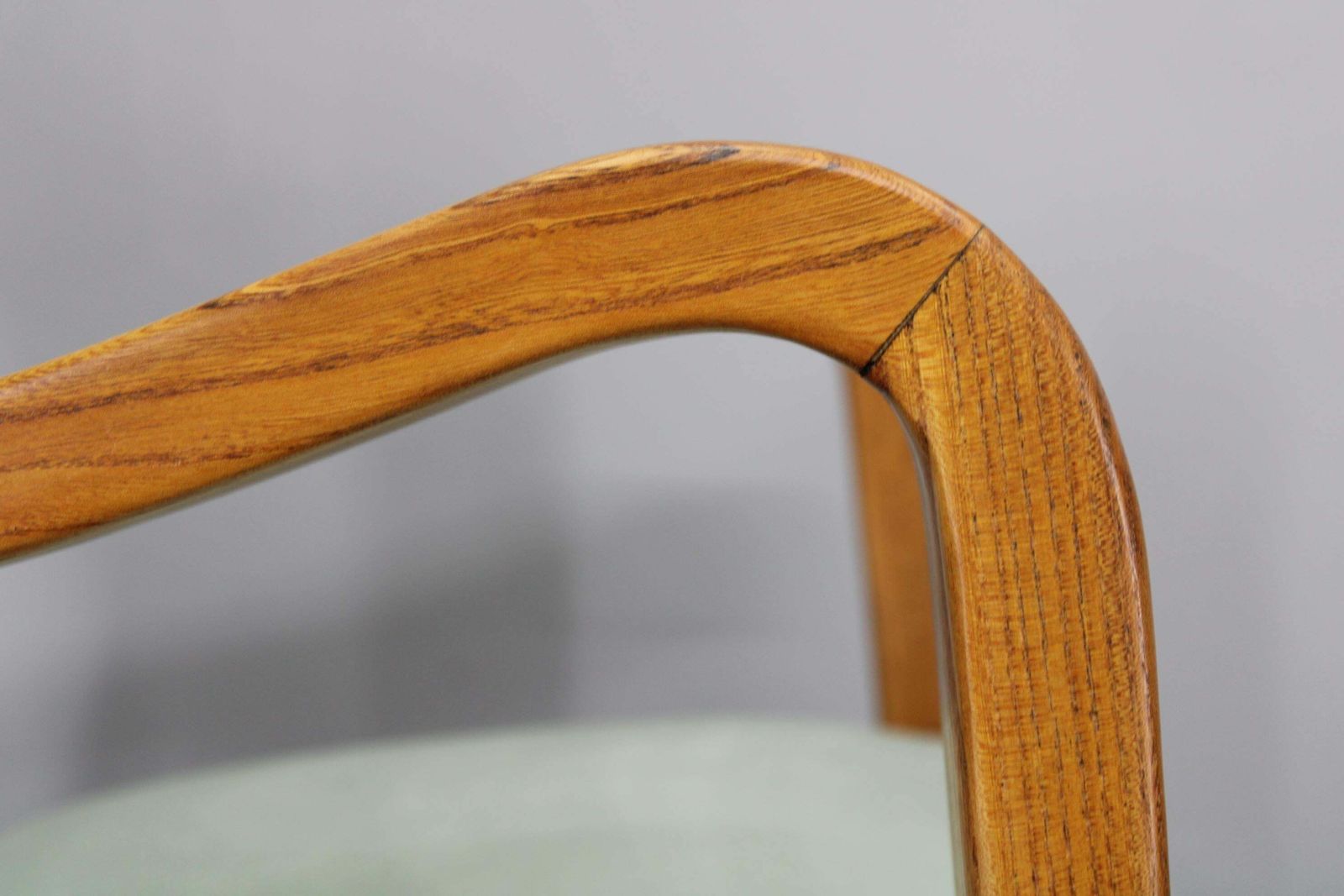 Kozelka En Kropacek – Paar Eiken Fauteuils, Zeldzaam Model, Ca. Jaren 1960, Nagezien En Opgeknapt photo vinterior