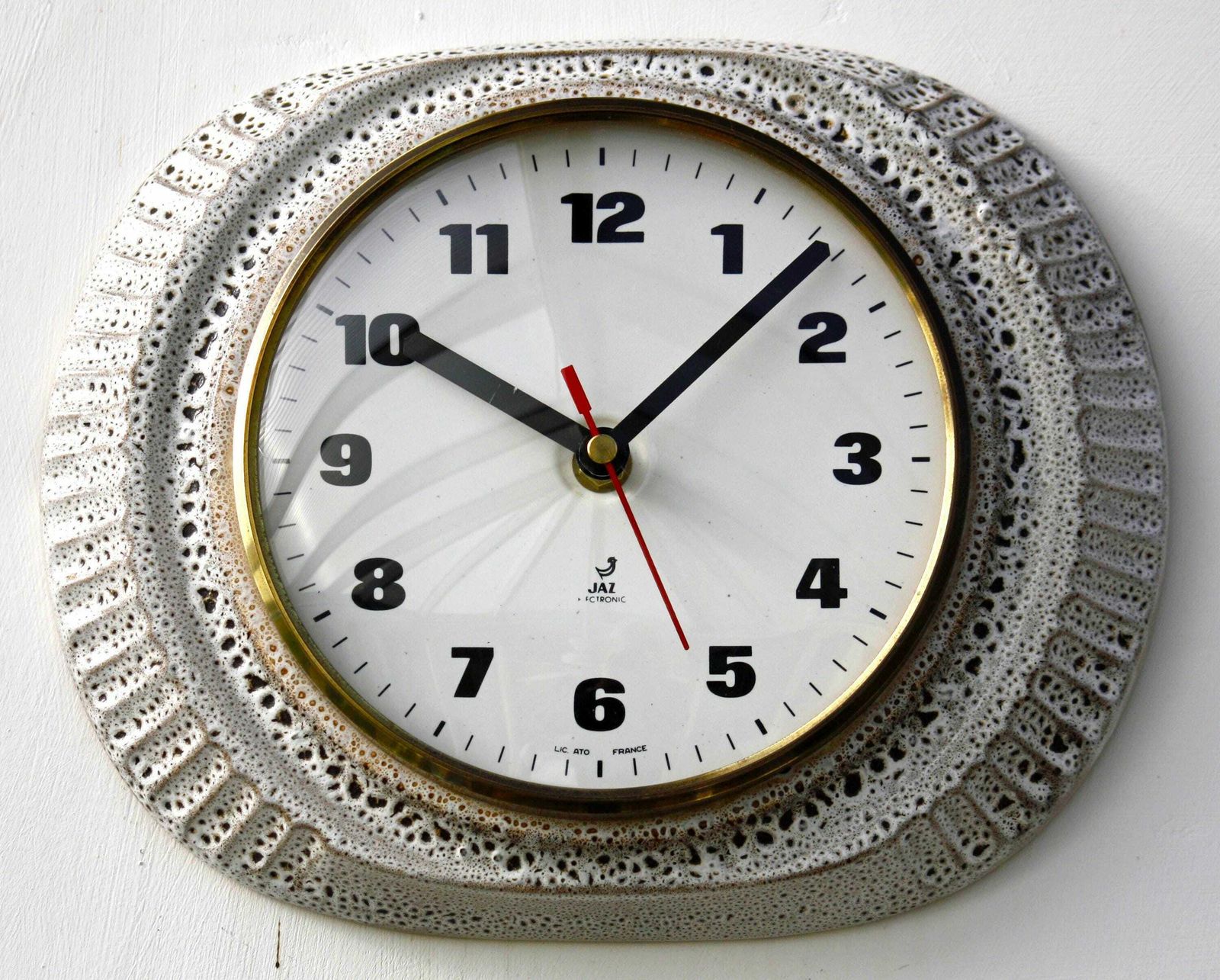 Vintage Jaz Wall Clock   27cm Ceramic Retro Mid Century Style Clock French Clock Gift Off The Wall Clocks