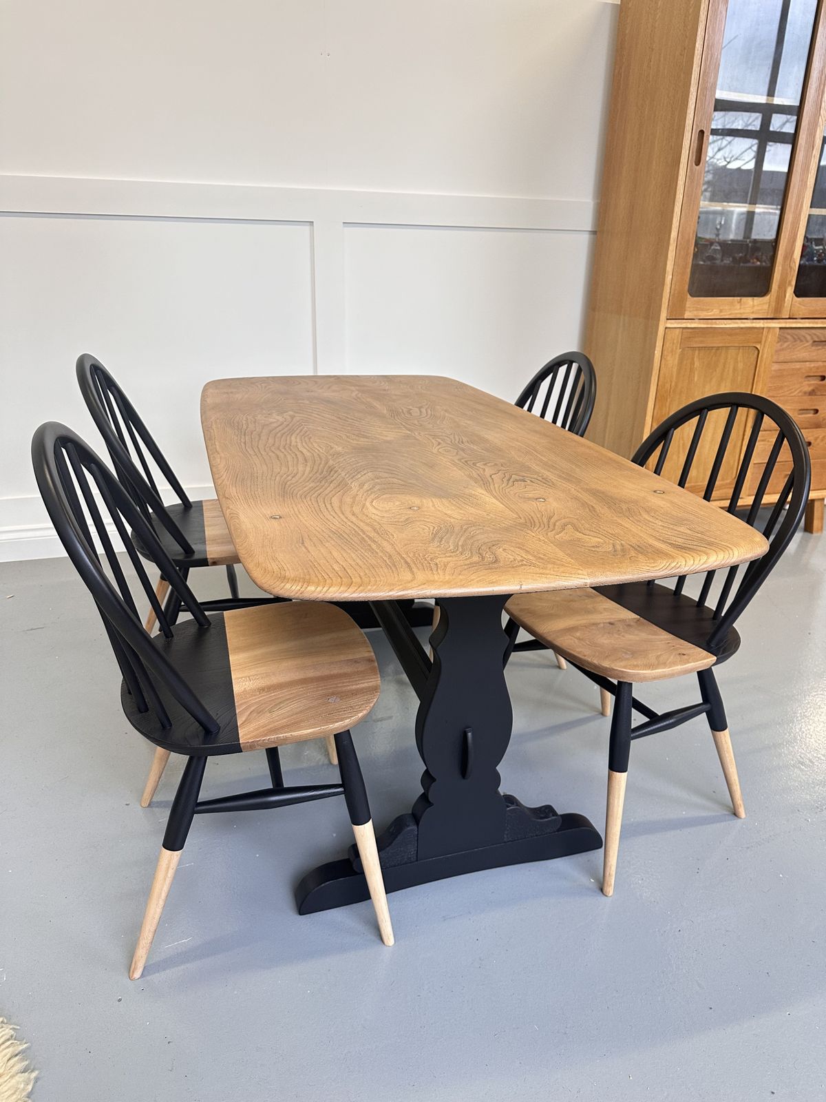 Ercol Blonde And Black Hand Painted Dining Table & Chairs Elm And Beach Wood photo furniture