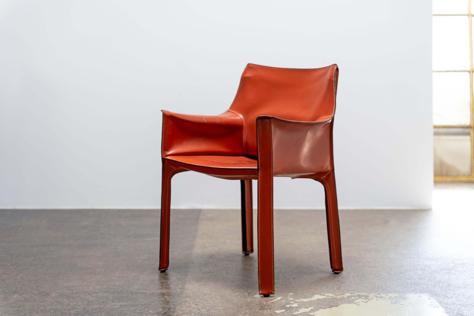 Leather "Cab" 413 Arm Chair By Mario Bellini Cassina, 1977 photo for sale