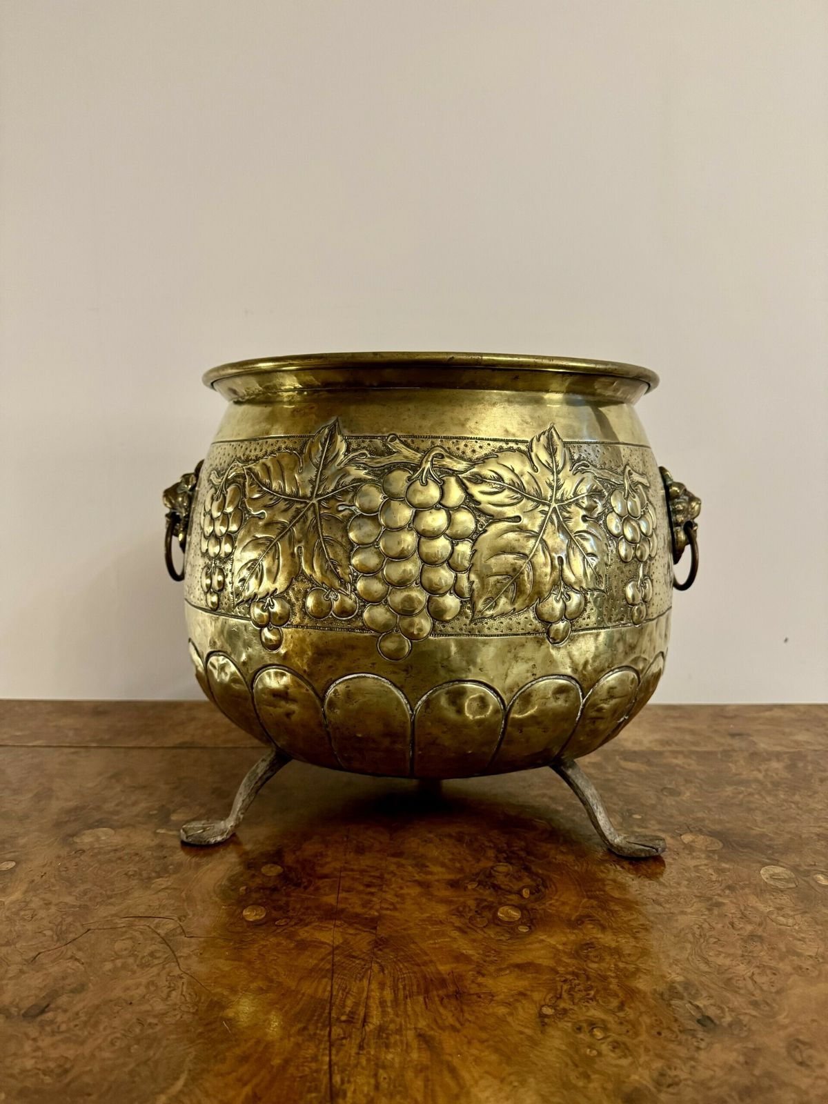 Quality Antique Brass Jardiniere