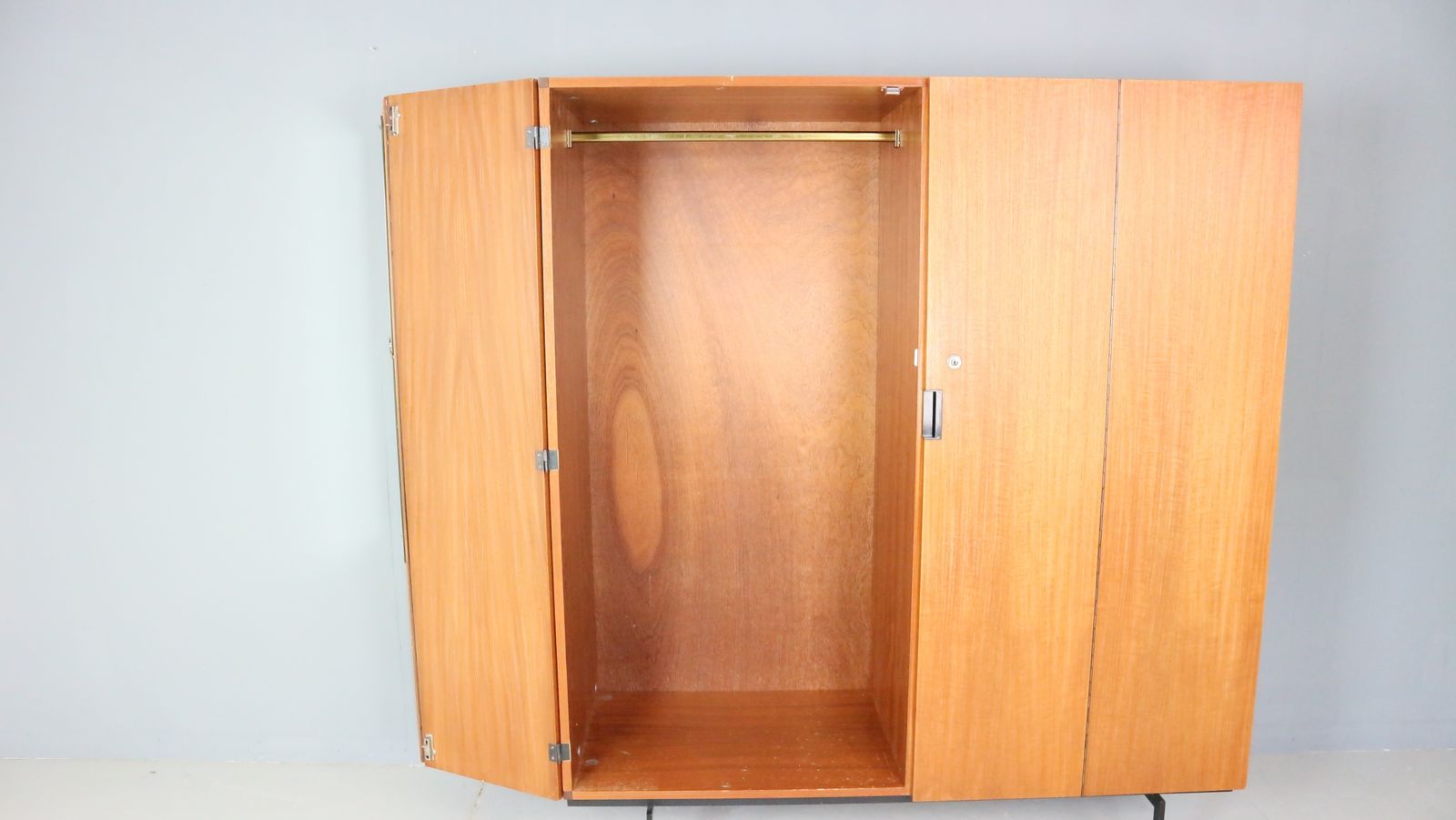 Cees Braakman Japanese Series "Ku14" Teak Wardrobe For Pastoe, 1960s photo vintage