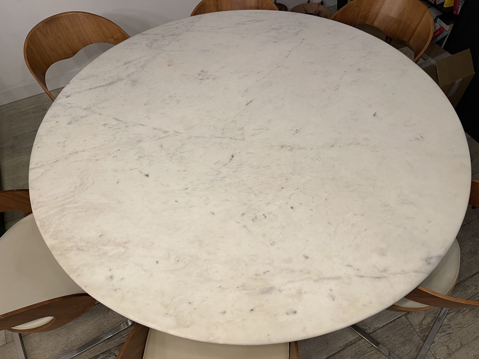 Gorgeous Westelm “Silhouette” Marble Dining Table (Online Price 2,349),M photo for sale