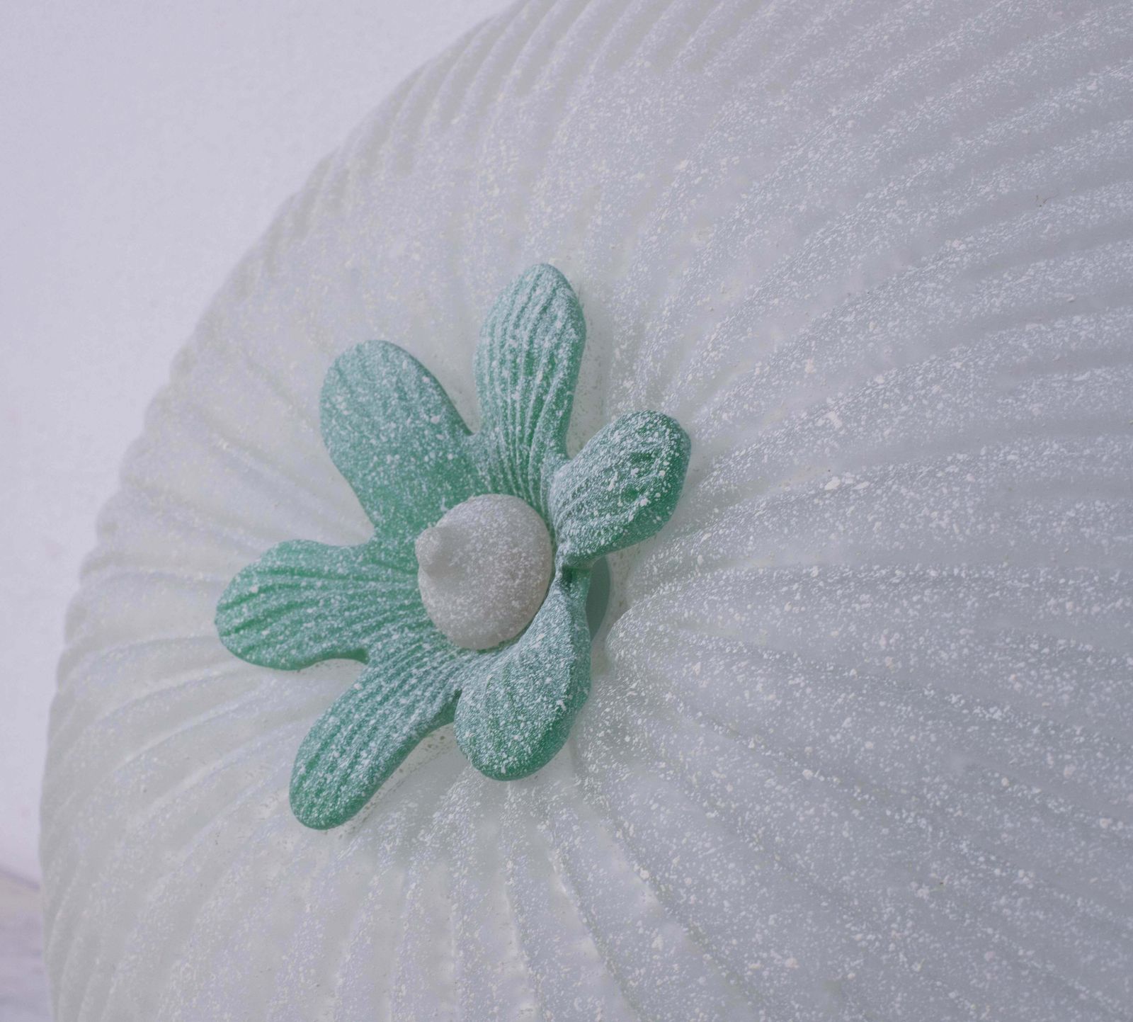 Elegant Large Size Italian Green And Murano Glass Ceiling Flower photo vinterior