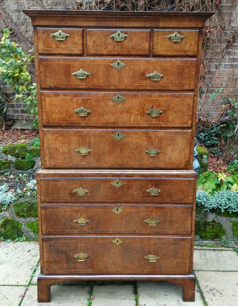 Beautiful Early 18th Century Walnut Chest On Chest