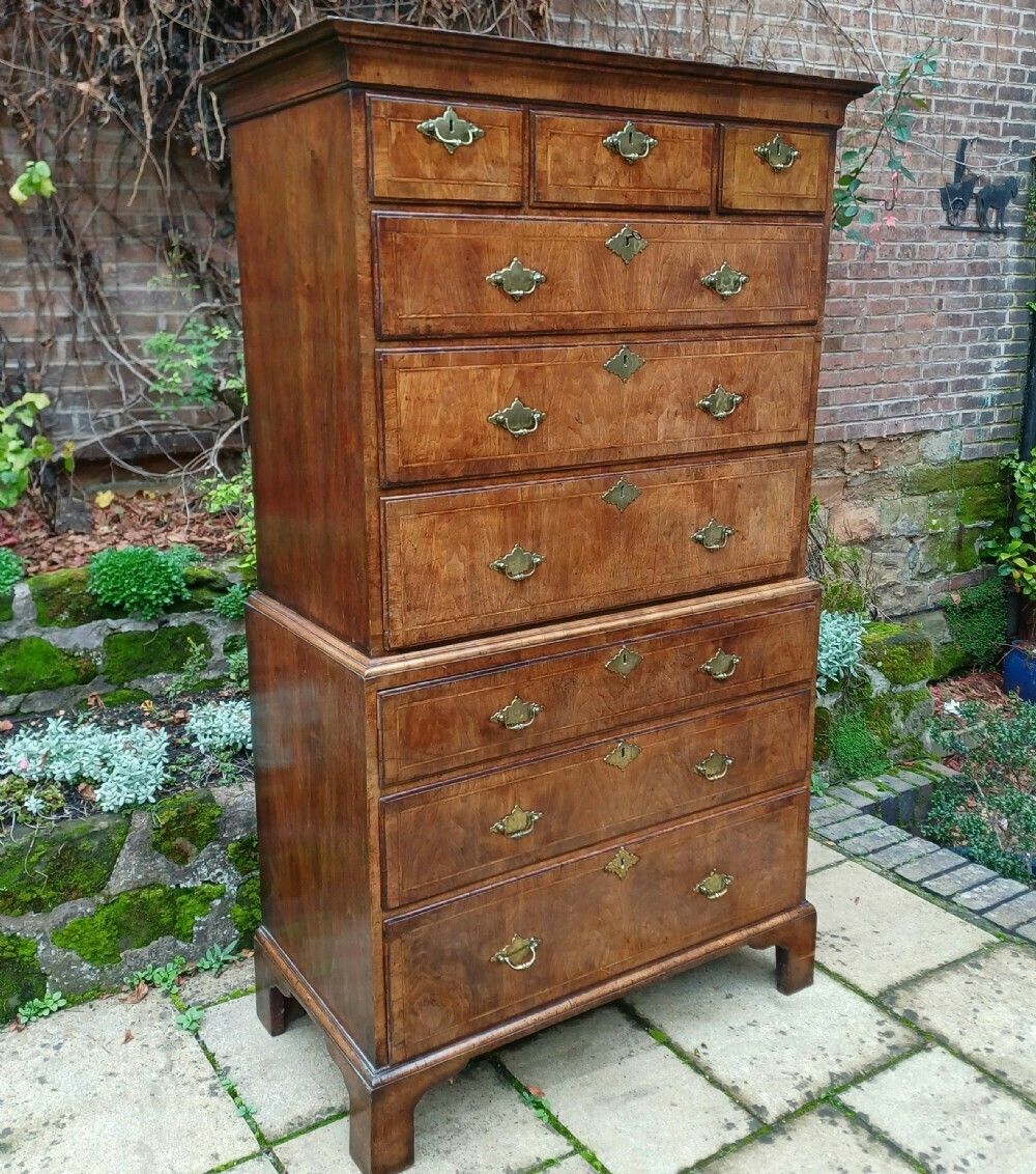 Beautiful Early 18th Century Walnut Chest On Chest photo for sale
