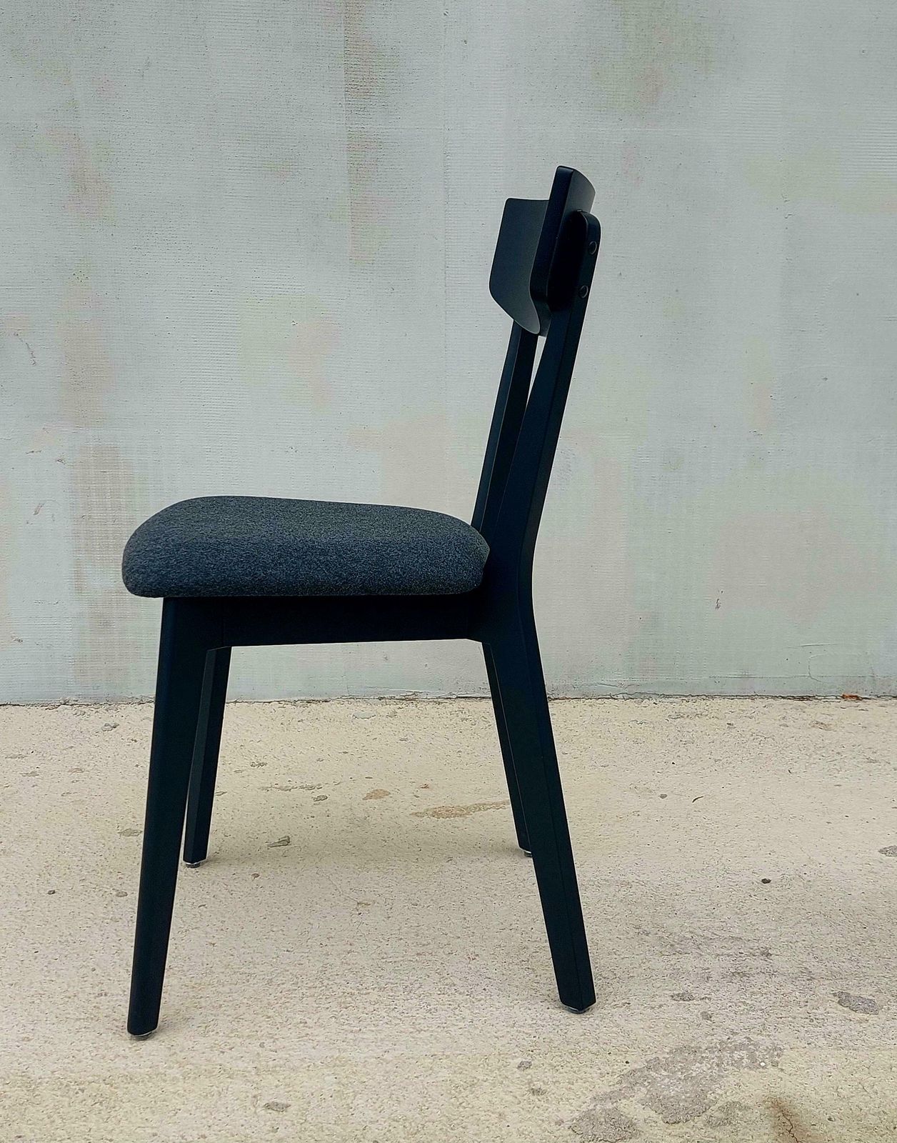 Retro Chair / Retro Dining Chair / Retro Furniture / Retro Ambience / Retro Home / Mid Century Modern / Mcm Chair / Mcm Home /70's photo 262.0