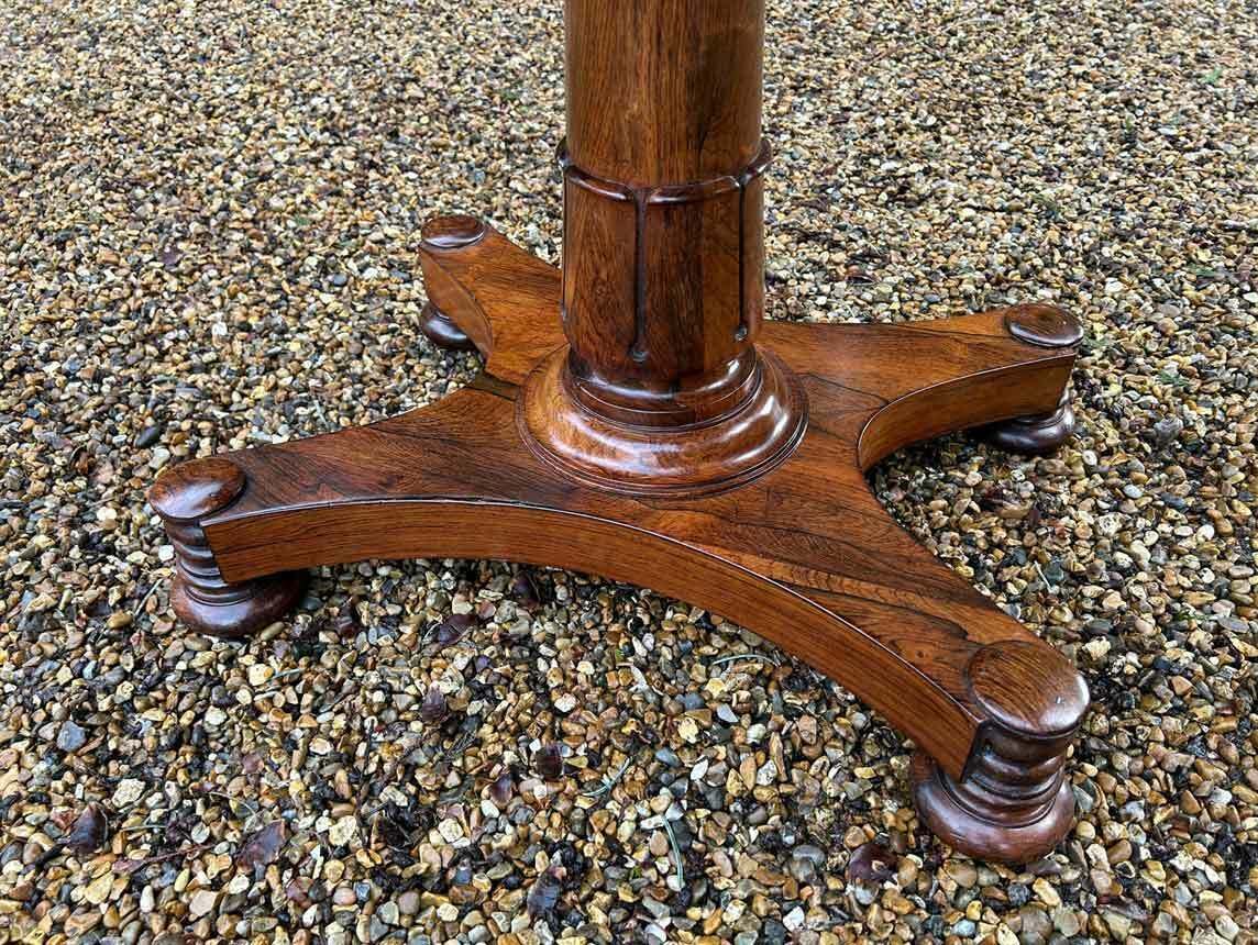 photo furniture 19th Century William IV Rosewood Card Table