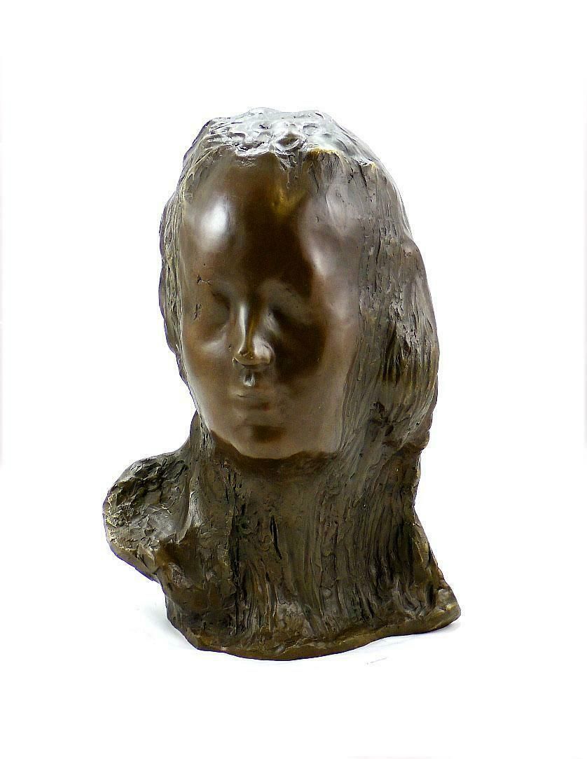 Sculpture Of A Female Bust In Patinated Bronze, Contemporary Art, 21st Century. photo vintage