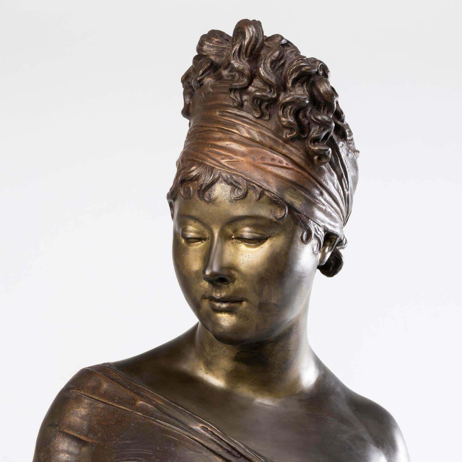 Sculpture Of The Bust Of Madame Récamier, Patinated Bronze, Napoleon III Period. photo vinterior