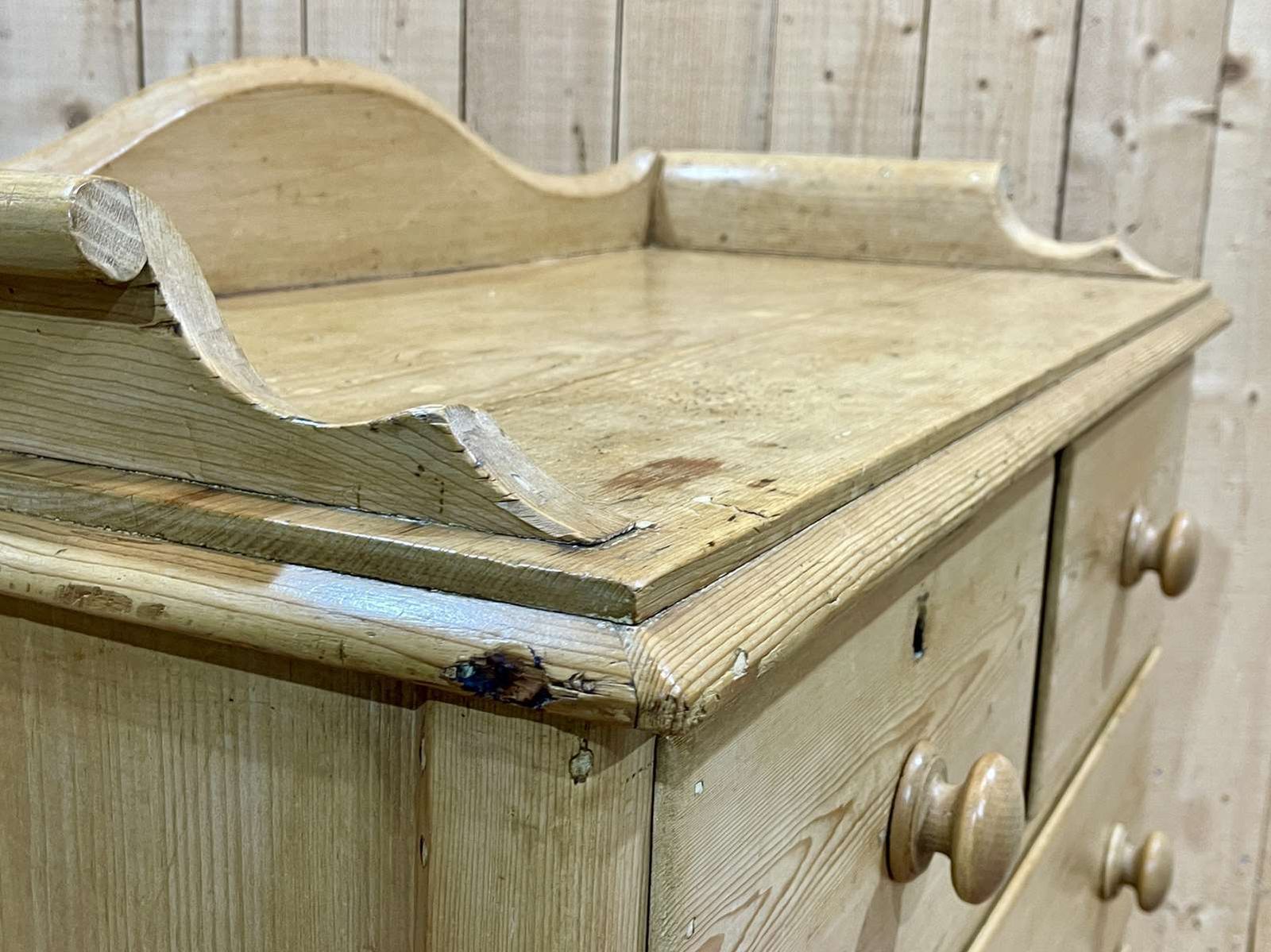 photo buy 19th Century Victorian Chest Of Drawers In Fir