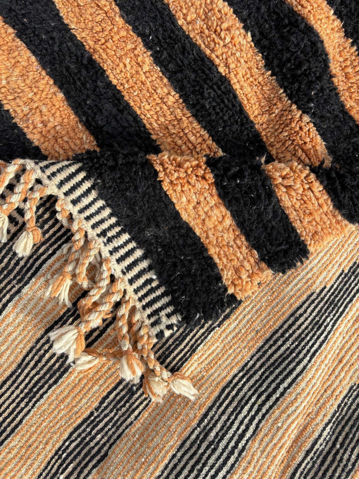 Modern Geometric Moroccan Rug, 215x250 Cm, Authentic Moroccan Carpet, Berber Rug, Handmade Moroccan Rug, Orange And Gray Berber Area Rug photo 1003.0