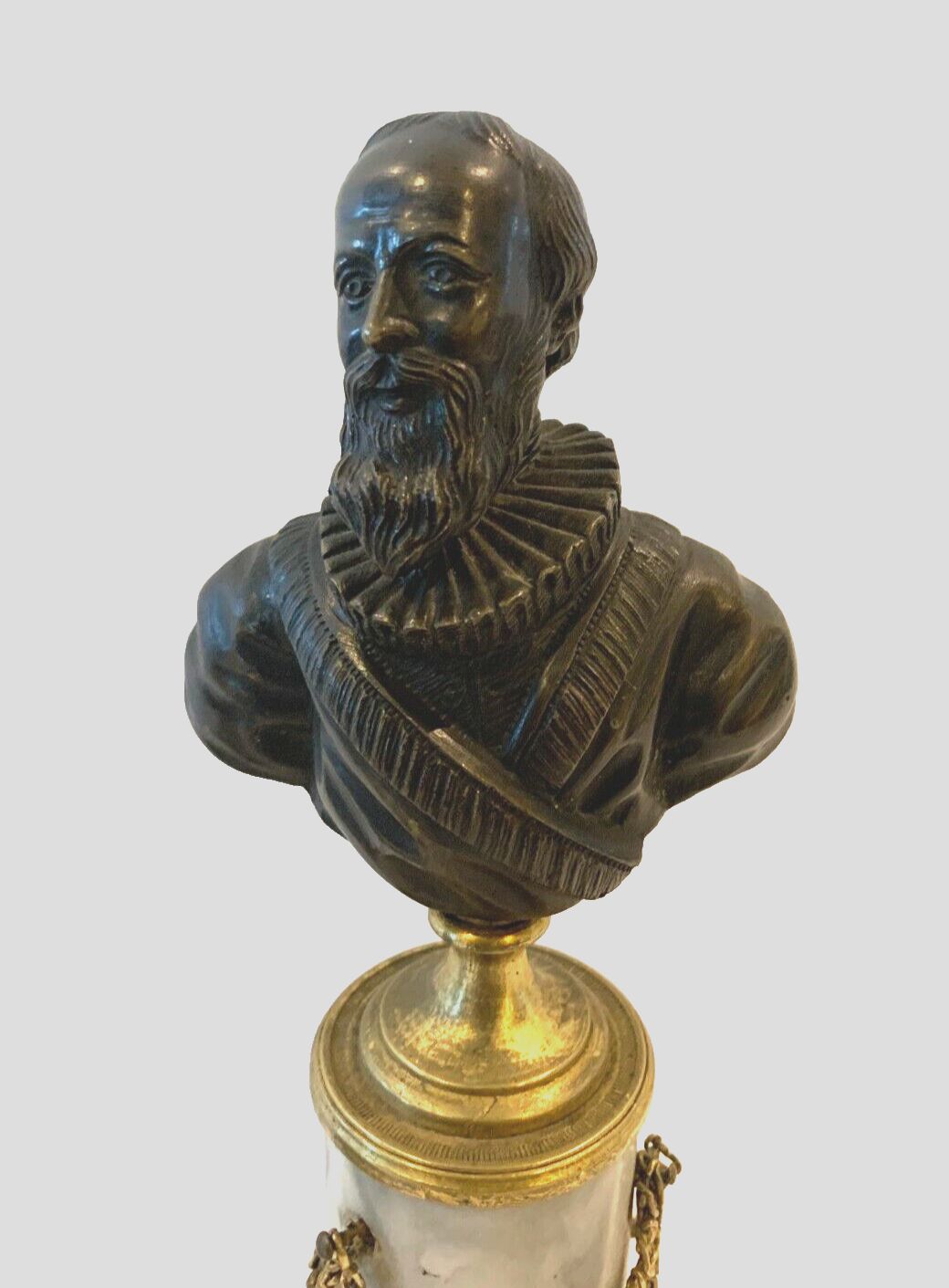 Pair Of Napoleon III 19th Century Chiseled Bronze Bust photo for sale