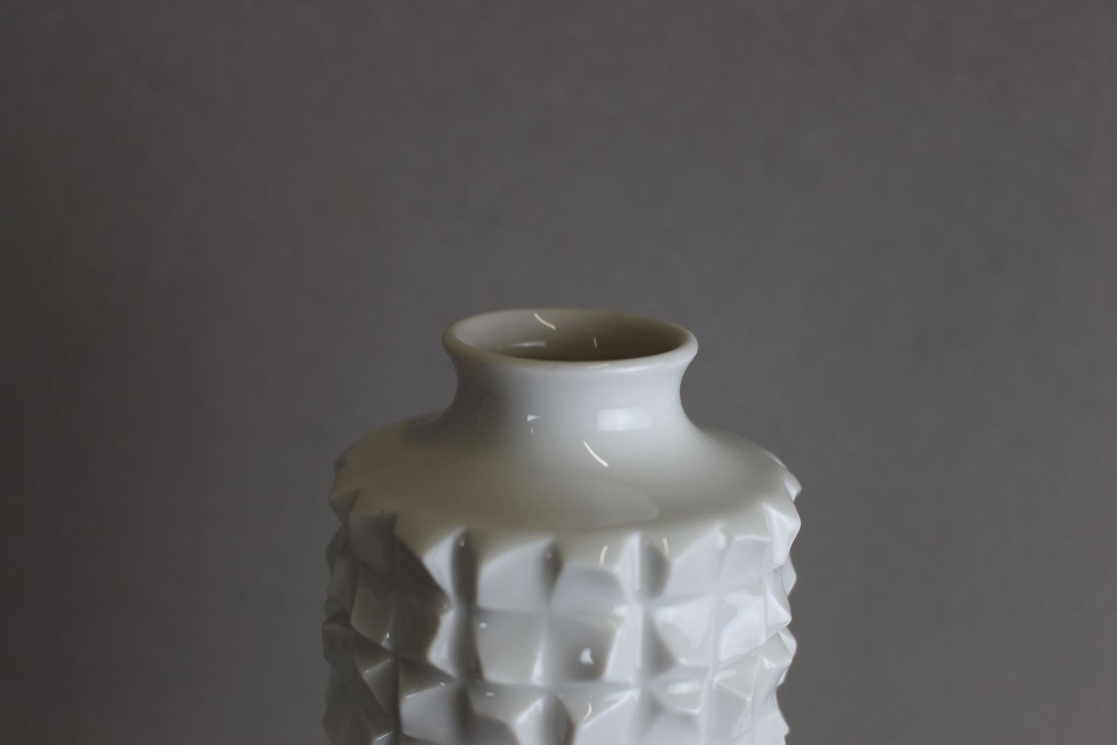 1960’s Meissen White Vase By Ludwig Zepner In Original Box photo buy