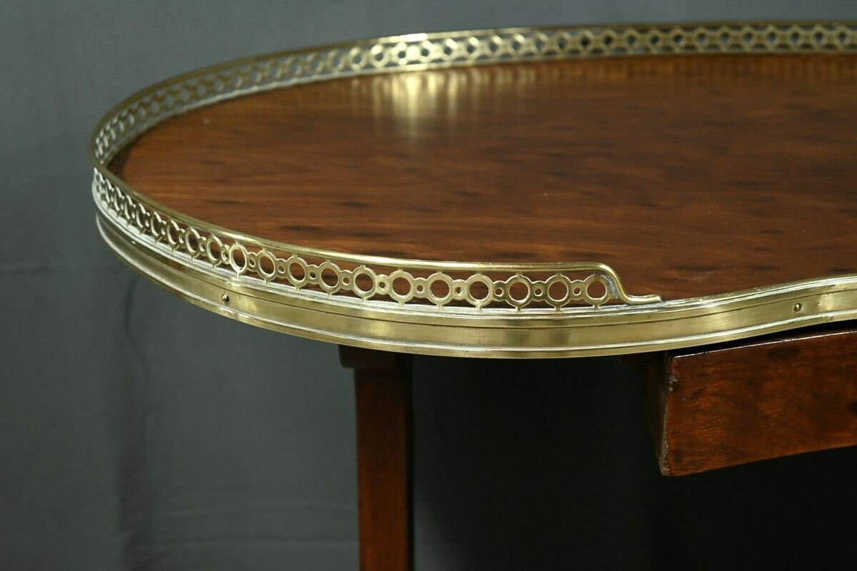 Kidney Table In Speckled Mahogany, Stamped “L'escalier De Cristal” – Late 19th Century photo buy