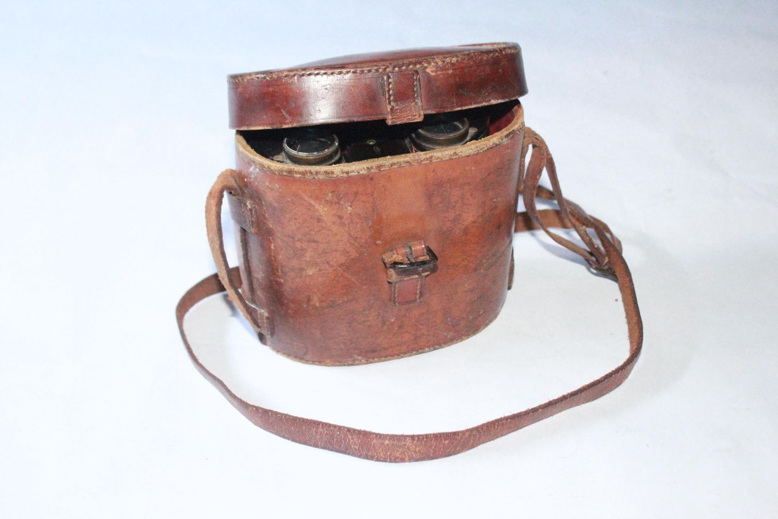 Antique Goerz Binoculars With Case, 1903. German Military. photo furniture