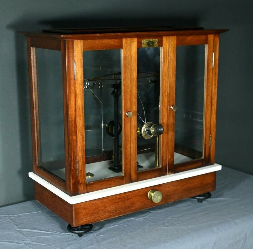 Aperiodic Precision Balance In Mahogany, A.Collot & C.Longue – 1900 photo furniture
