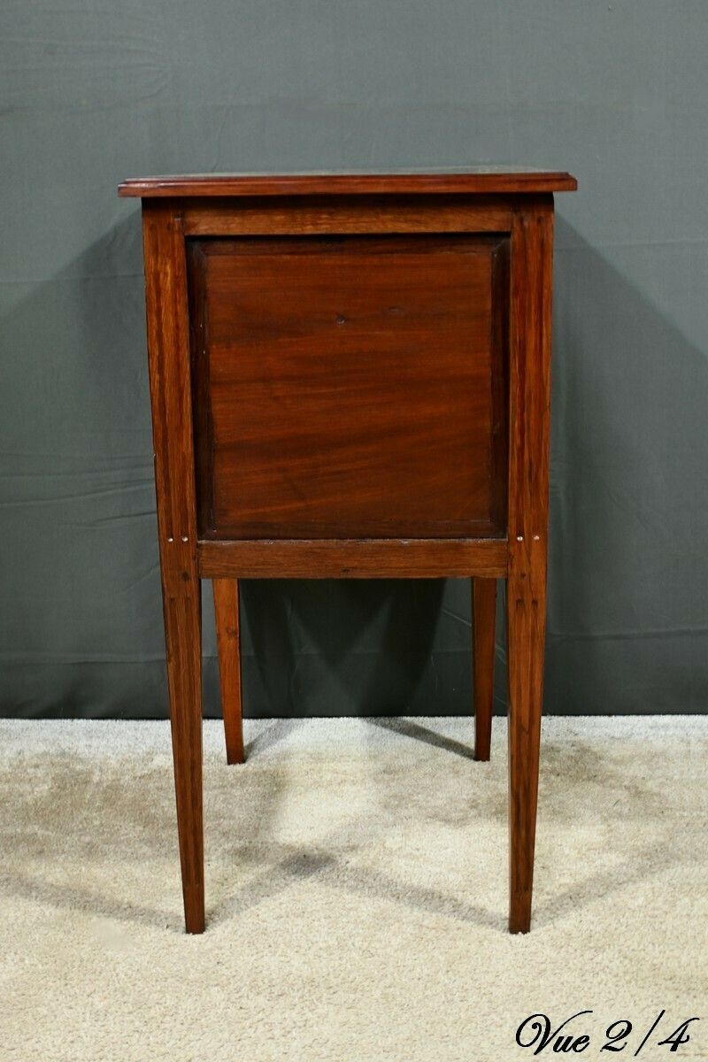 photo vinterior Mahogany Chiffonier, Louis XVI Period – Late 18th Century