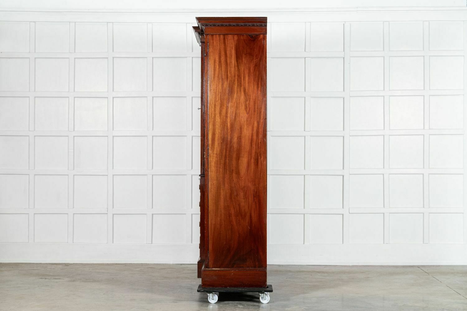 Large English 19thc Mahogany Triple Wardrobe   photo vintage