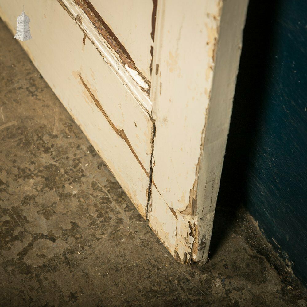 Pine Panelled Door, Moulded 4 Panel photo vintage