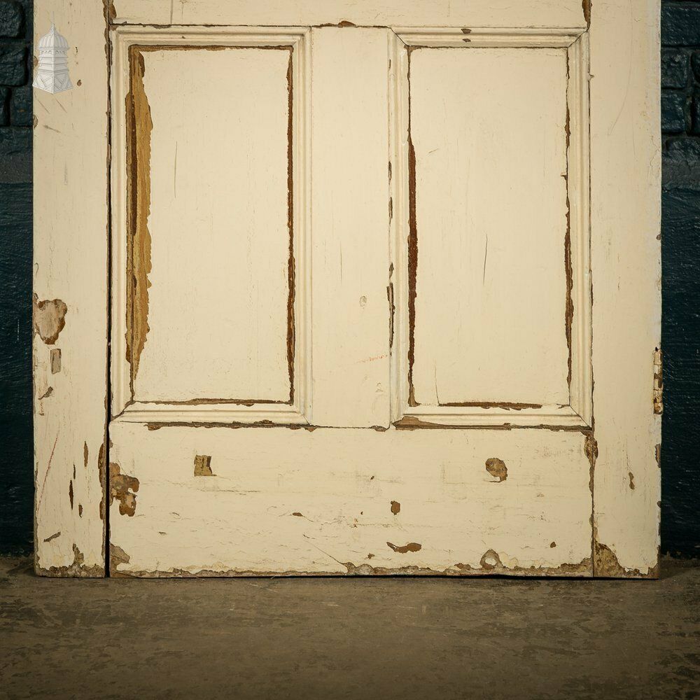 photo vinterior Pine Panelled Door, Moulded 4 Panel