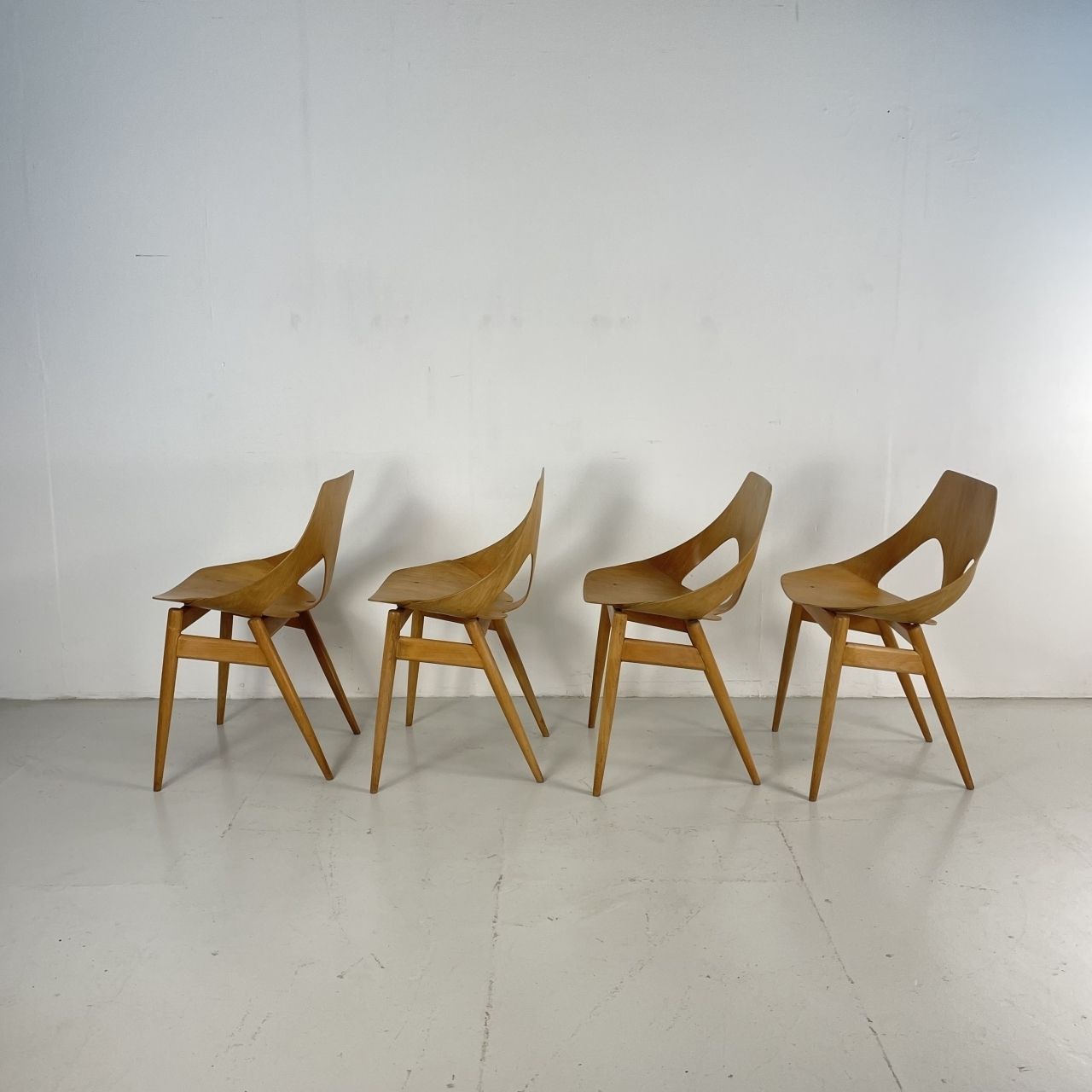 photo for sale Set Of 4 1950s Carl Jacobs Kandya Jason Chairs
