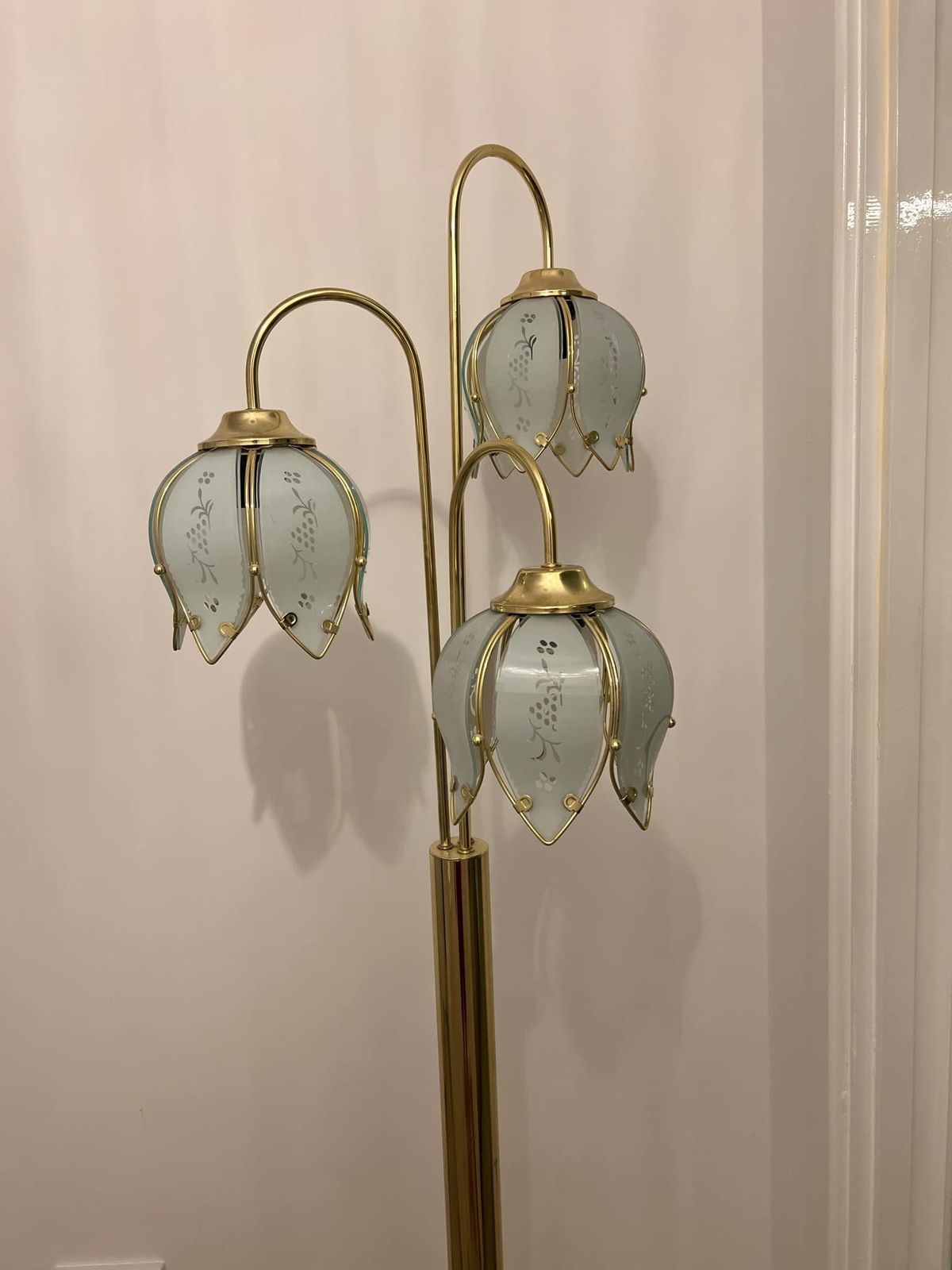 Middle Century Tulip Flower Floor Lamp , Hollywood Regency Brass Standart Lamp photo 250.0