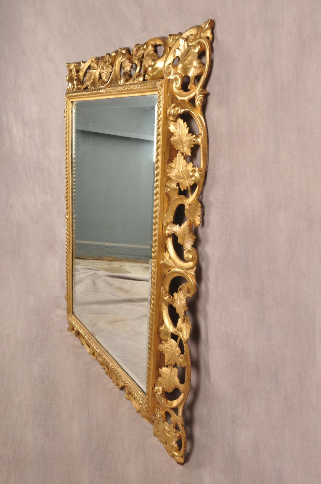 Large Early 19th Century Florentine Giltwood Mirror photo vinterior