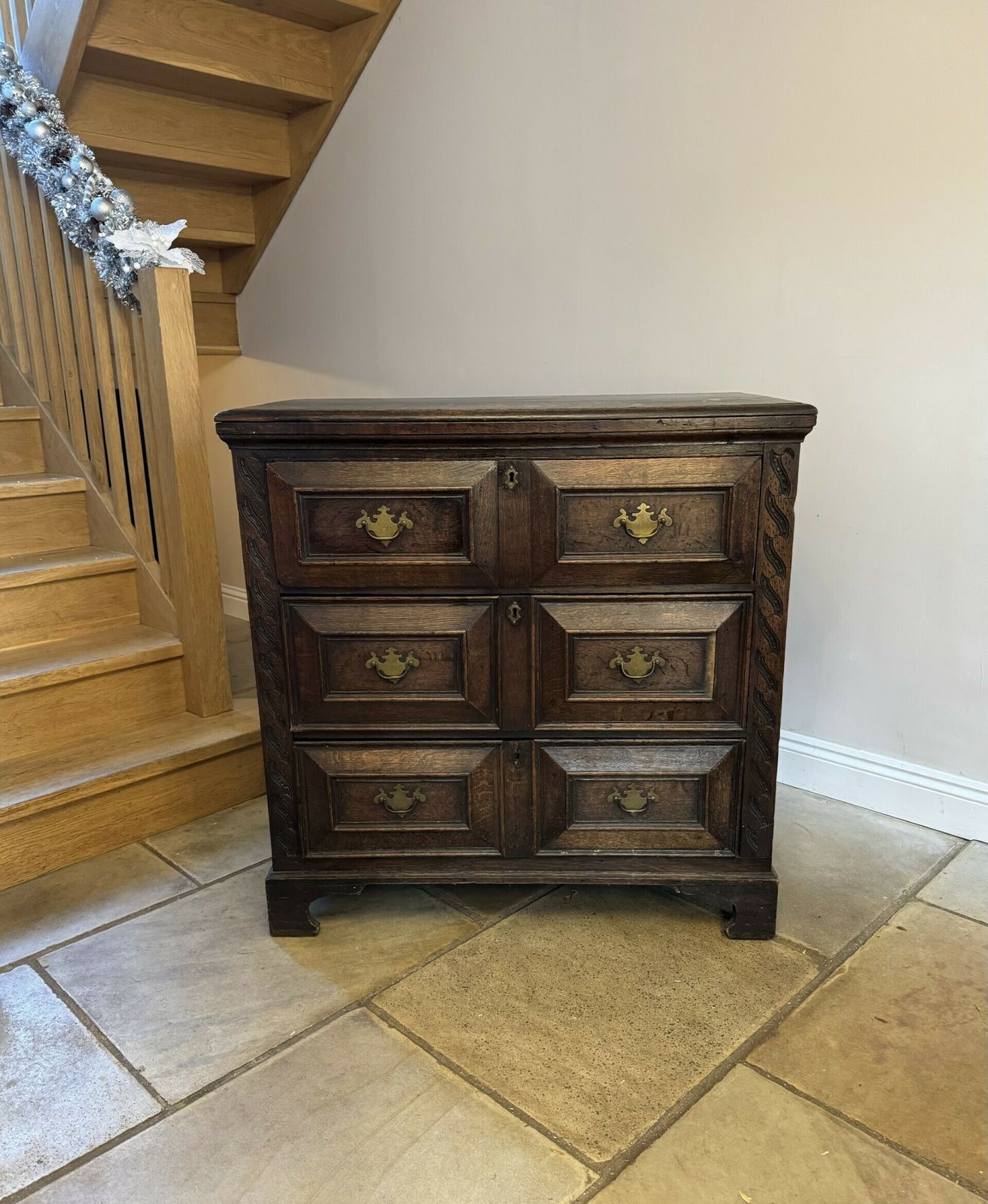 Antique 18th Century Quality Oak Jacobean Chest Of Drawers