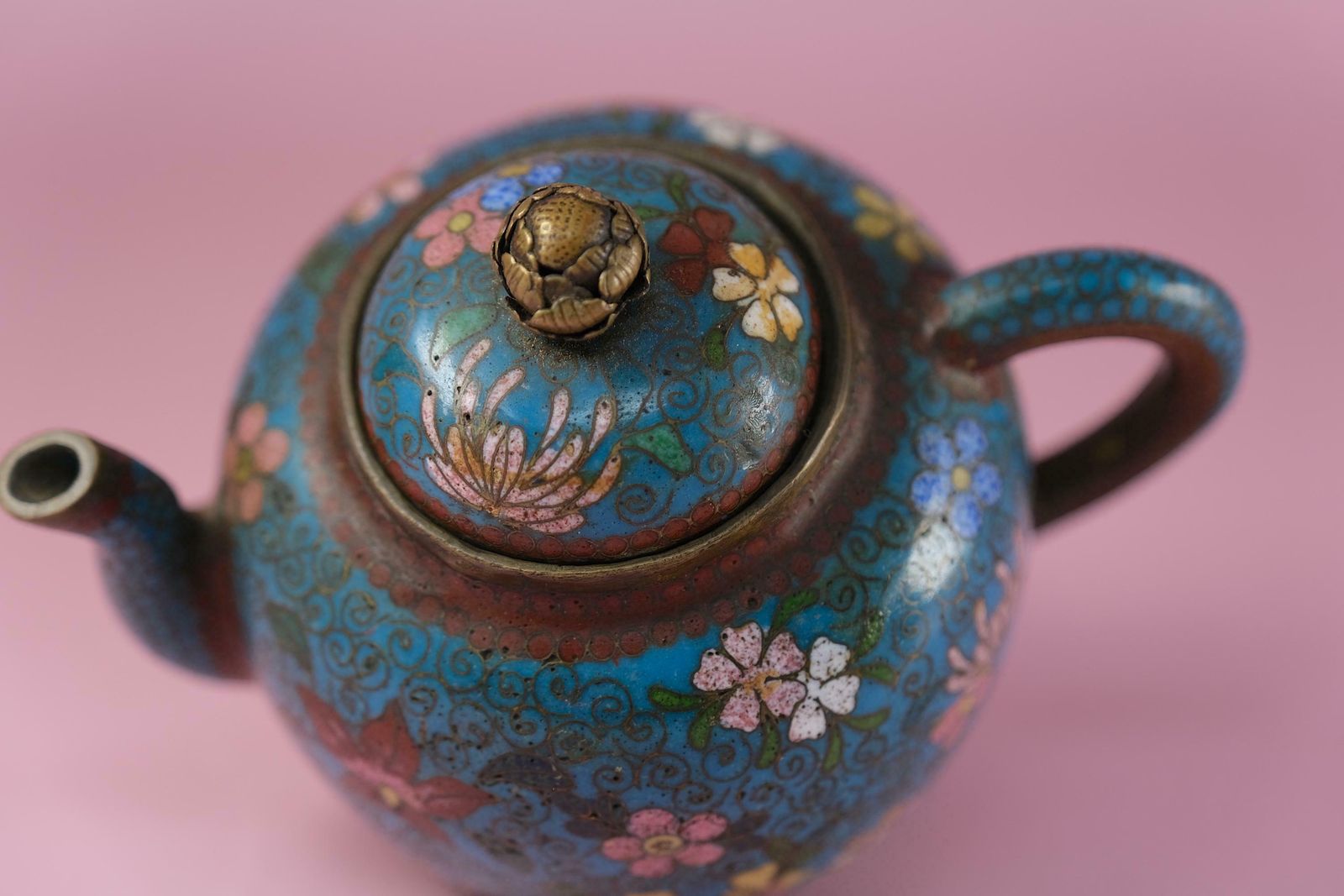 Antique Japanese Cloisonné Miniature Teapot | Meiji Period | 19th Century | Collectors Piece photo vinterior