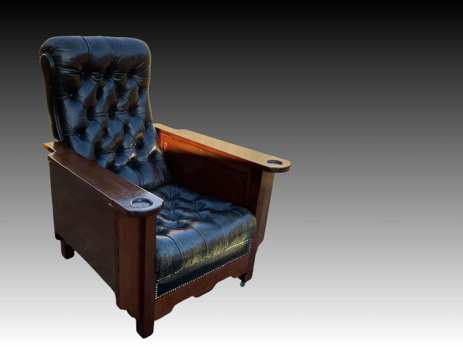 Mahogany ‘Glenister’s Patent’ Reclining Gaming Armchair photo for sale