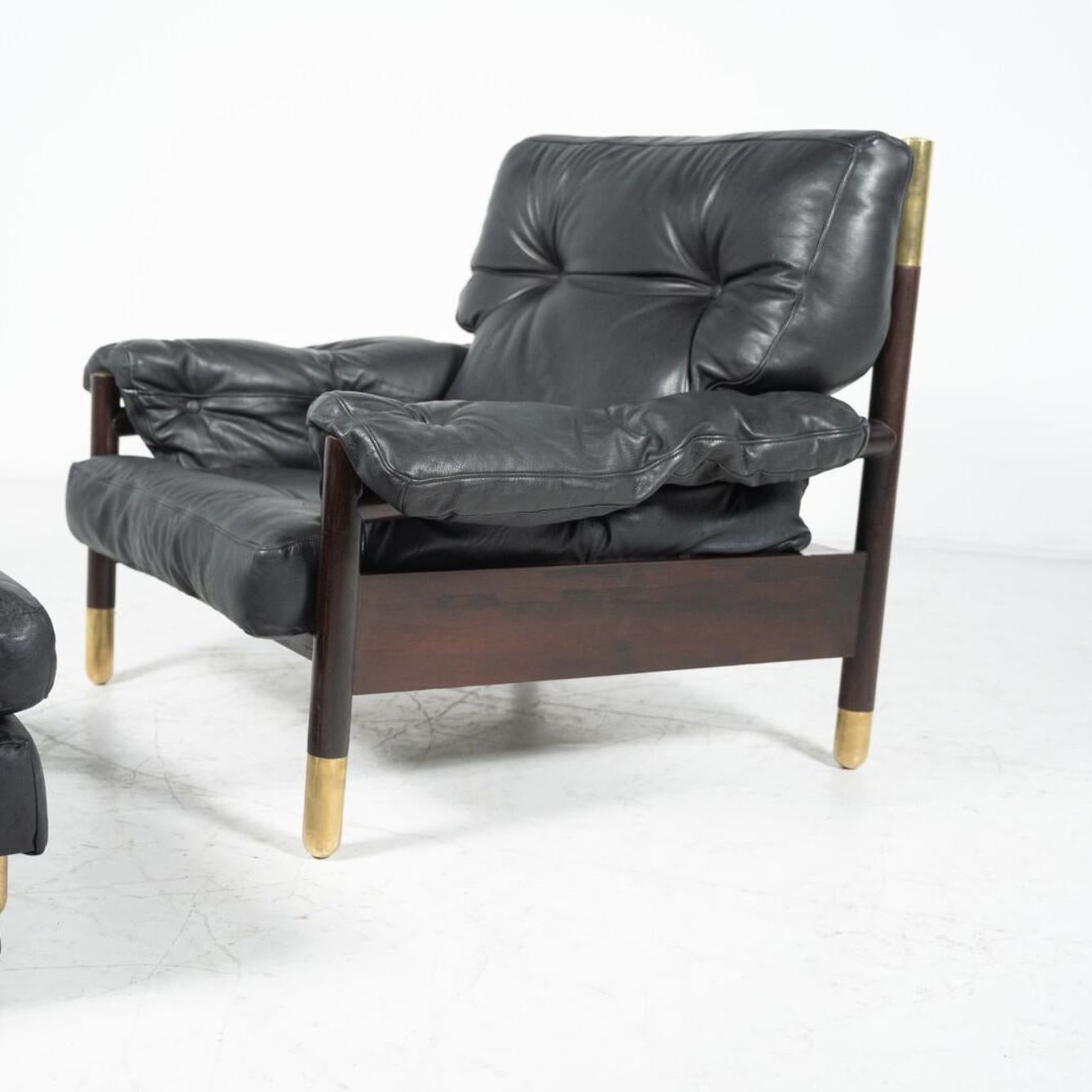 photo furniture Pair Of “Sella” Armchairs With Ottoman By Carlo De Carli For Sormani, 60s