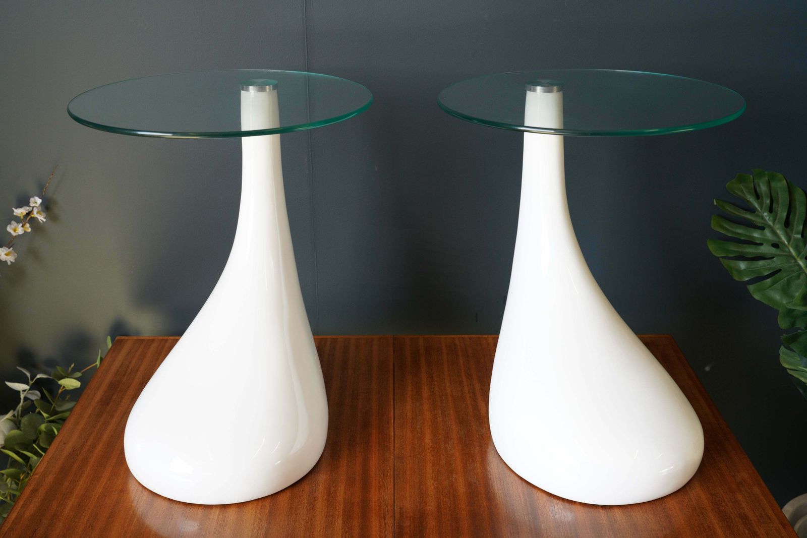 225.0 Mid Century Style Side Tables Night Stand Pap Art Style White And Glass photo