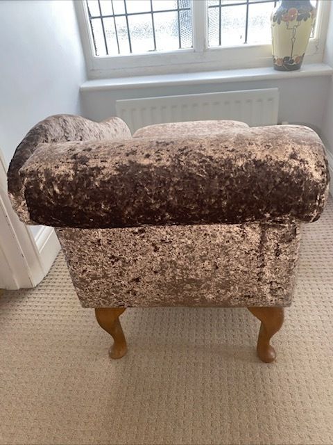 Mink Crushed Velvet Chaise Lounge Sofa In Excellent Condition photo for sale