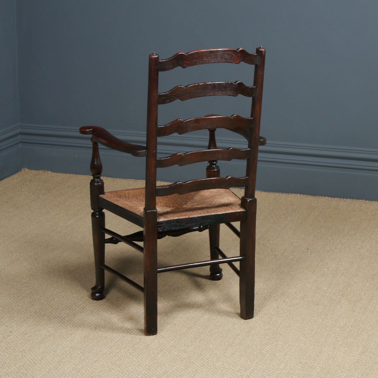 photo vintage English Large Victorian Ash & Elm Lancashire Spindle Back Country Farmhouse Kitchen Dining Armchair / Chair (Circa 1890)