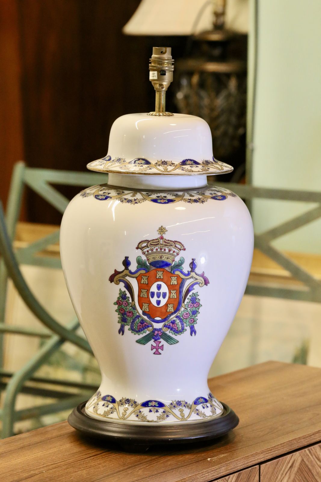 Antique Chinese Porcelain Lamp With Armorial Design   51cm Height photo vintage