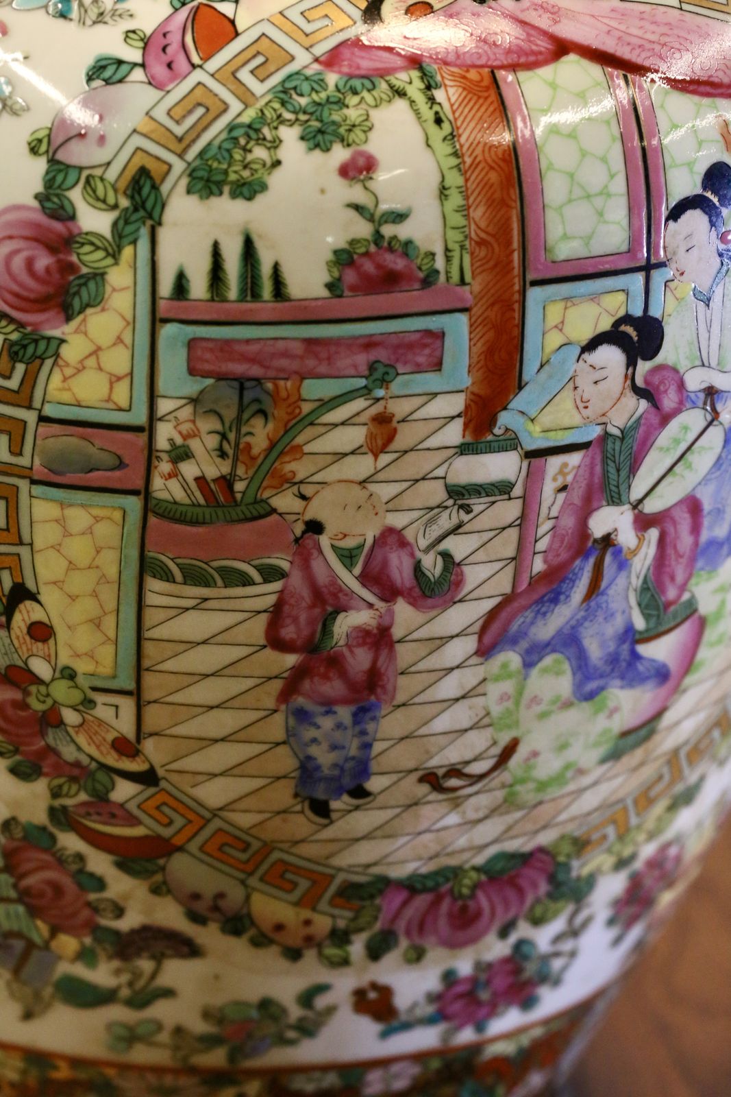 Pair Chinese Antique Famille Rose Porcelain Lamps With Court Scenes   51cm Height photo vintage