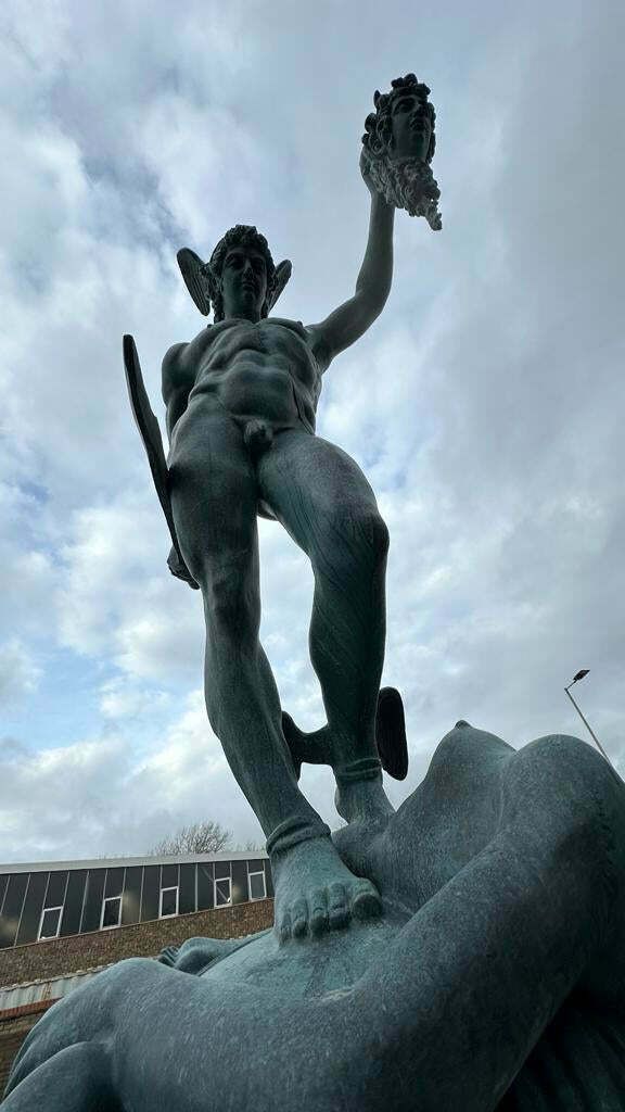photo furniture Bronze Perseus Medusa Statue, Sat On A Marble Base