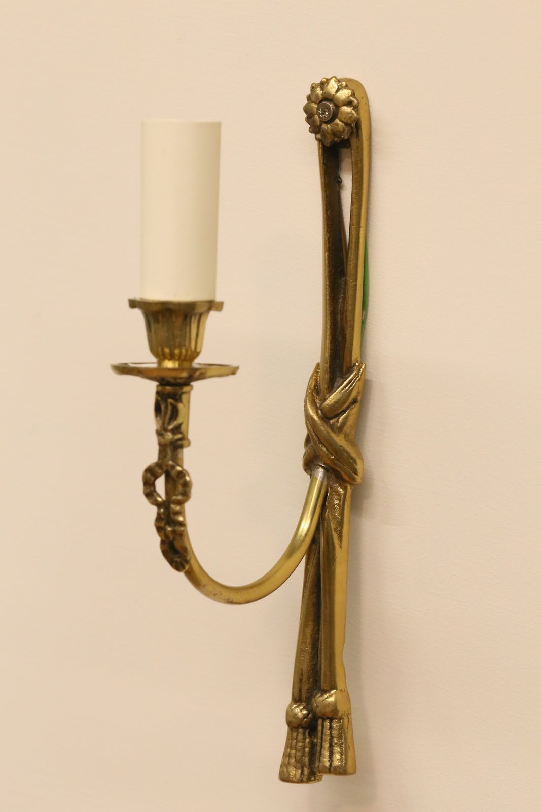 Set Of Three Electrified French Antique Brass Wall Sconces   H30cm photo vinterior