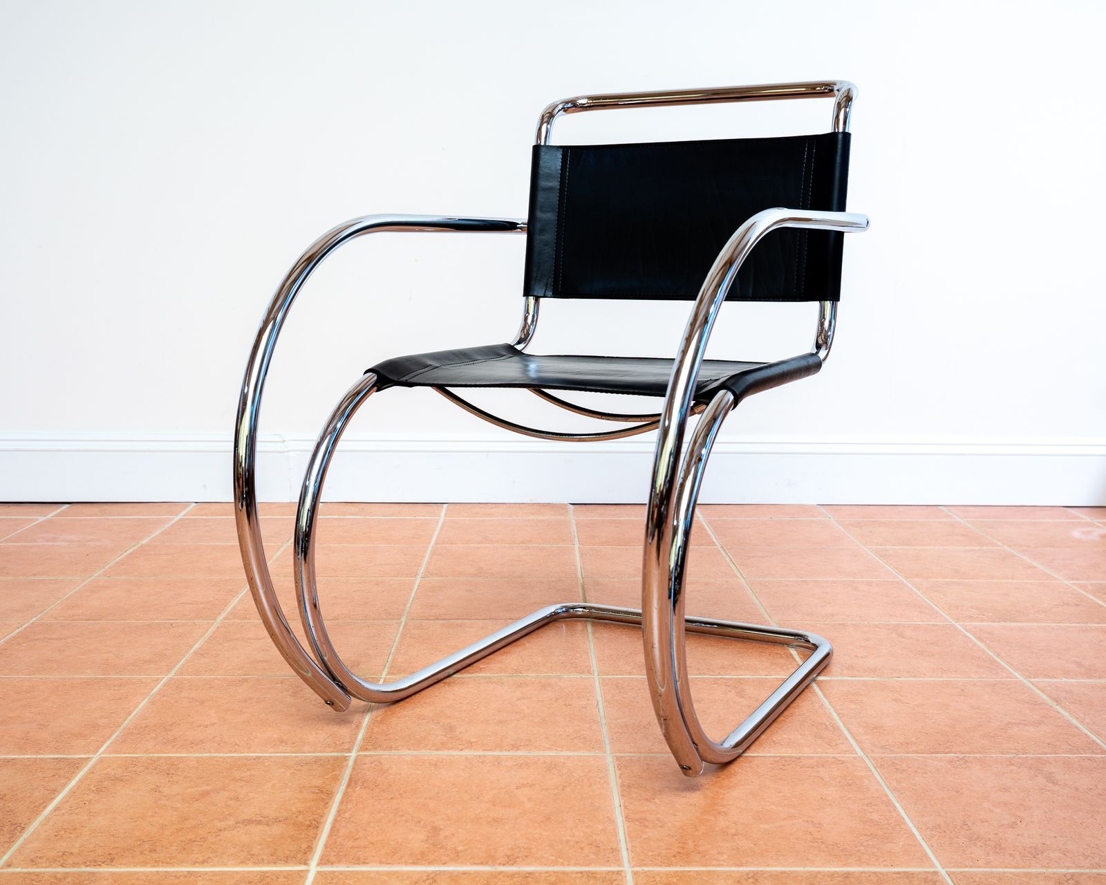 Mies Van Der Rohe Mr20 Armchair Leather Chrome Cantilever Chair Black Leather Bauhaus Mcm Mid Century Leather Arm Chair photo for sale