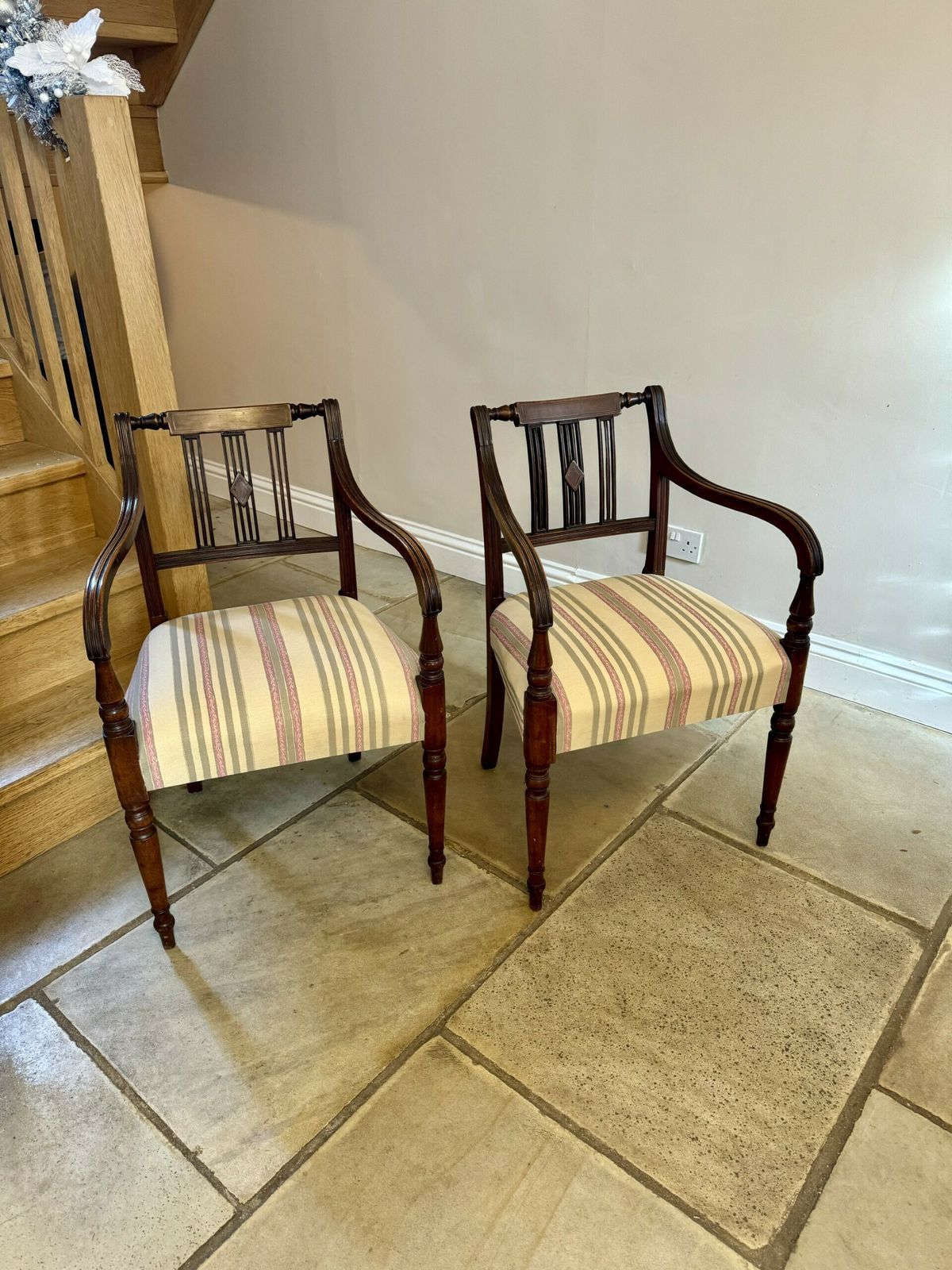 photo vinterior Set Of Ten Antique George III Quality Mahogany Inlaid Dining Chairs